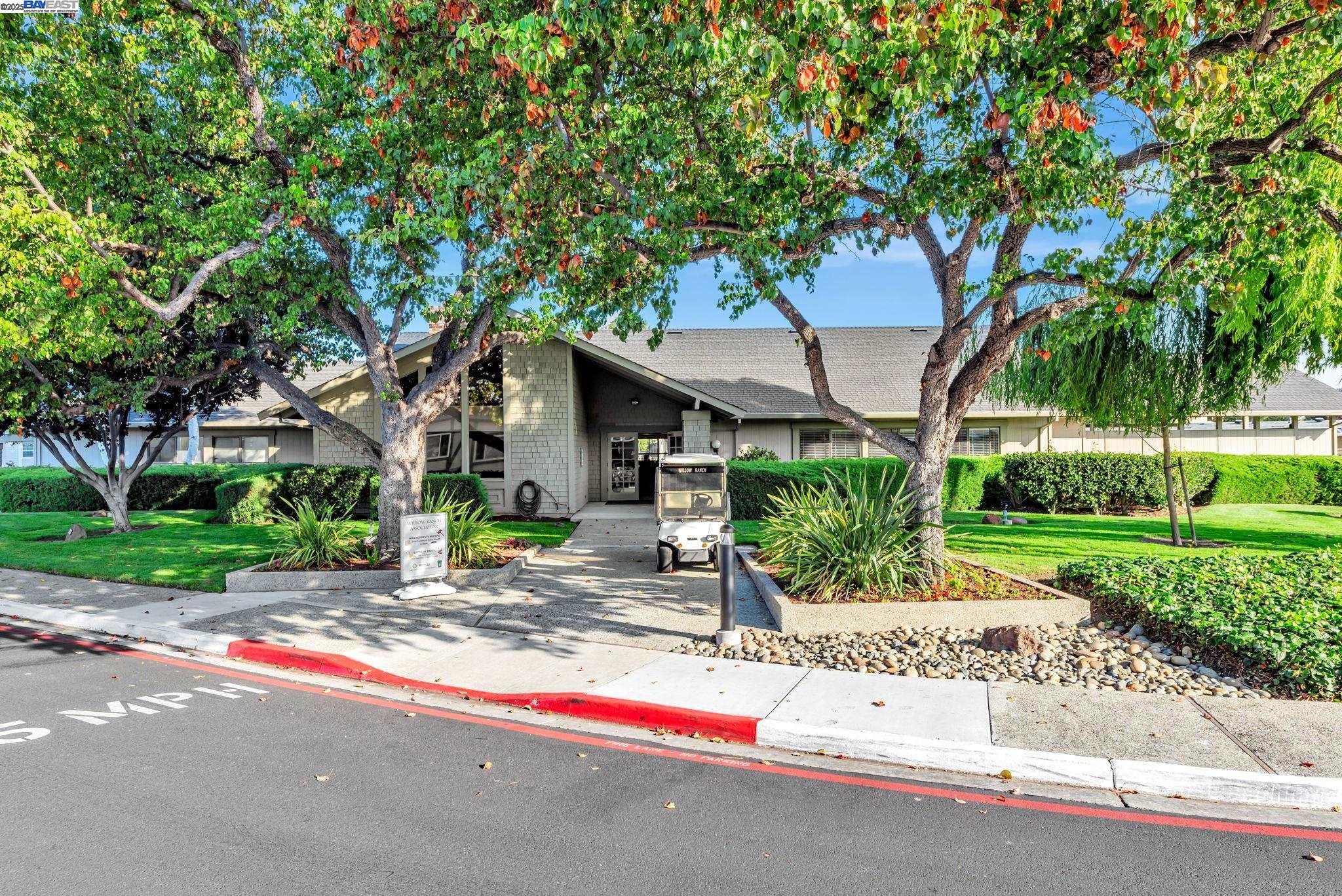 Detail Gallery Image 51 of 56 For 1111 Morse Ave Spc 17,  Sunnyvale,  CA 94089 - 2 Beds | 2 Baths