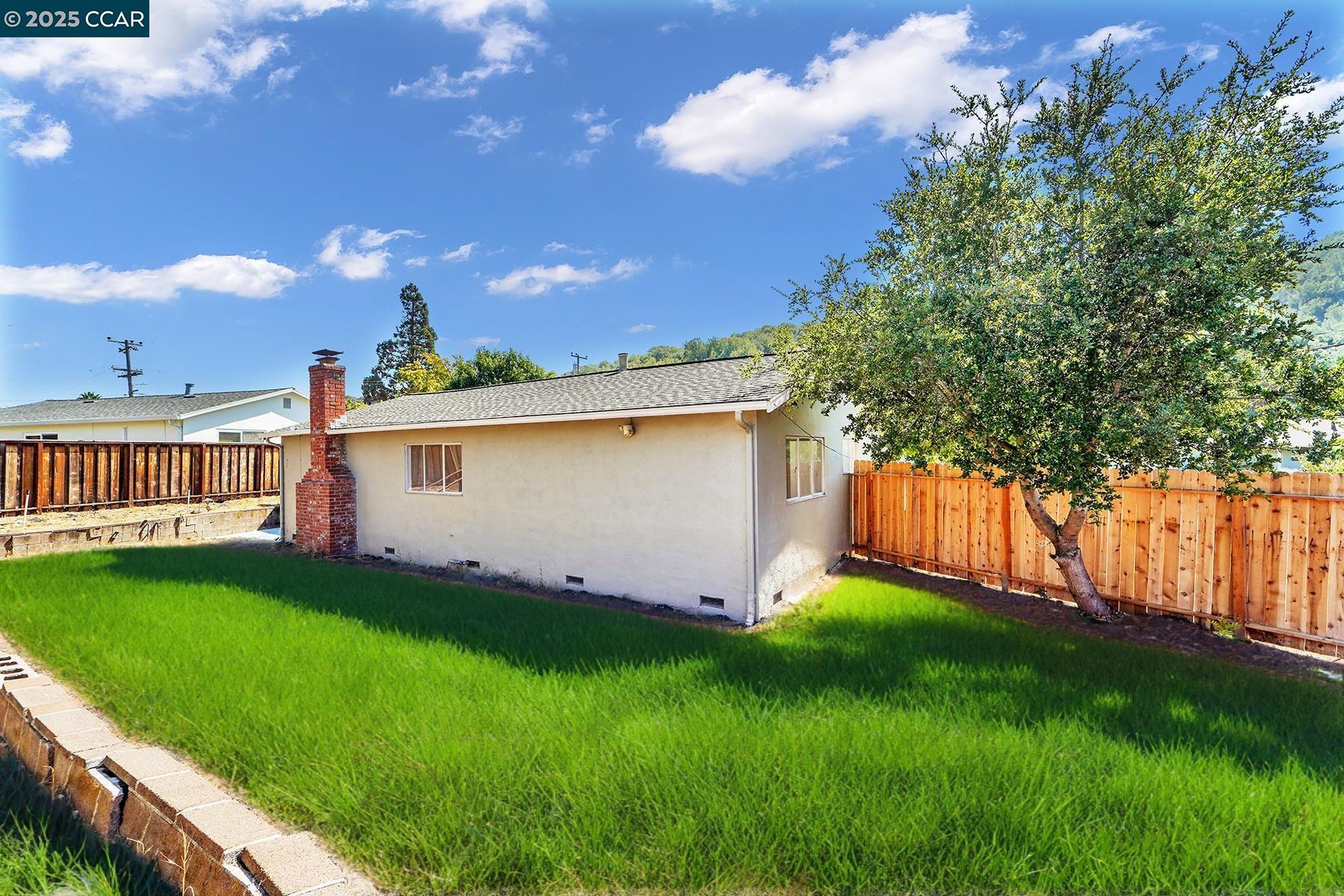 Detail Gallery Image 38 of 40 For 2323 Doidge Ave, Pinole,  CA 94564 - 3 Beds | 2 Baths