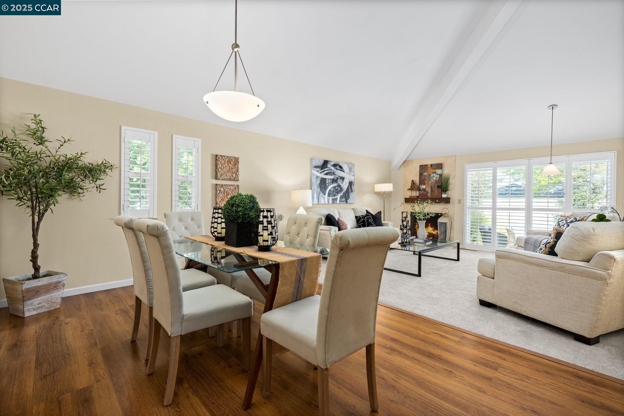 Photo #2: 41113120 Listing 