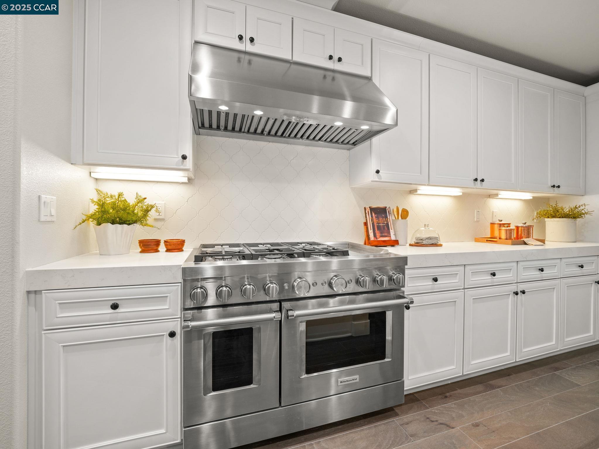 Detail Gallery Image 17 of 54 For 1588 Alamo Way, Alamo,  CA 94507 - 5 Beds | 4/1 Baths