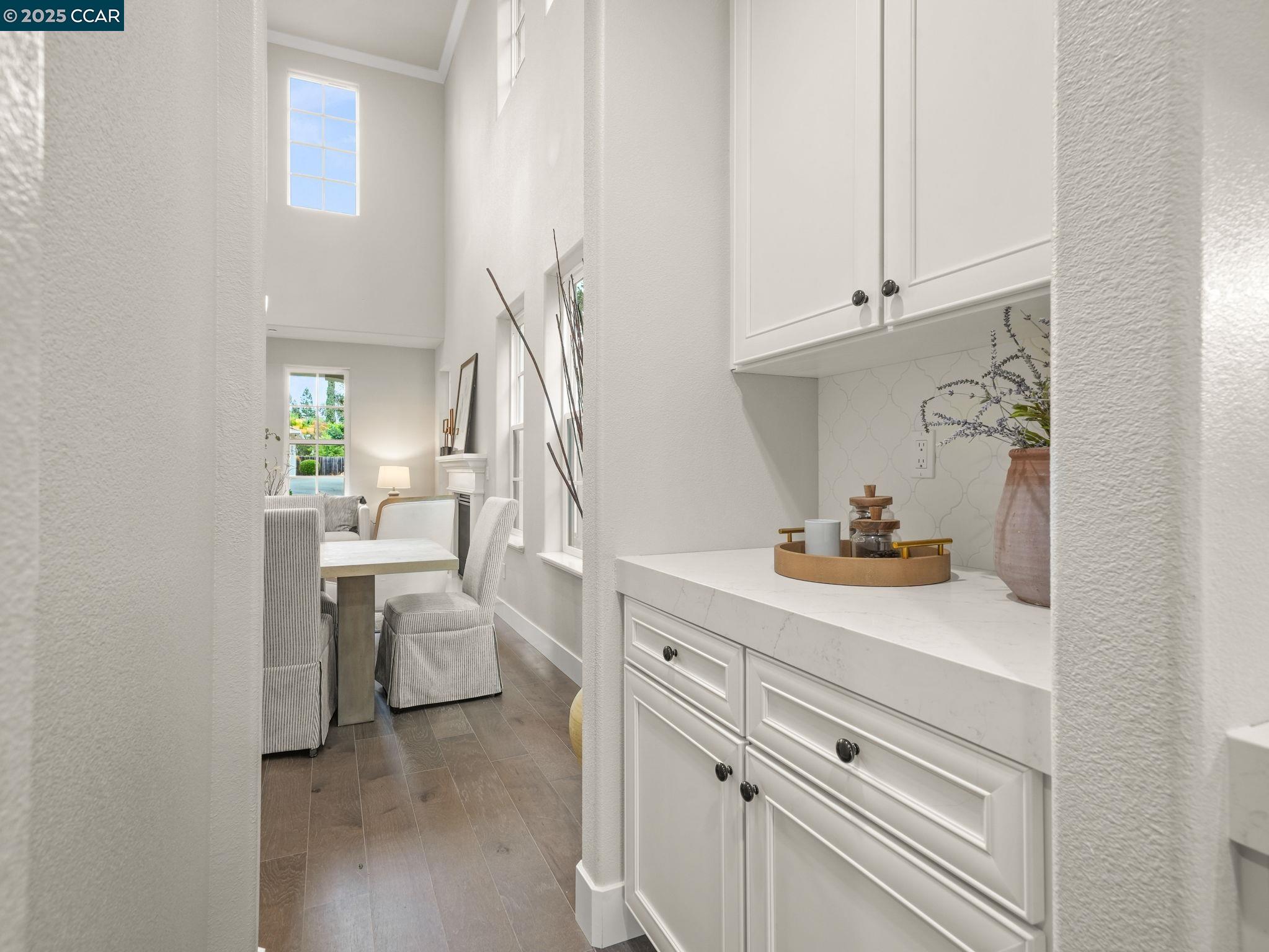 Detail Gallery Image 18 of 54 For 1588 Alamo Way, Alamo,  CA 94507 - 5 Beds | 4/1 Baths