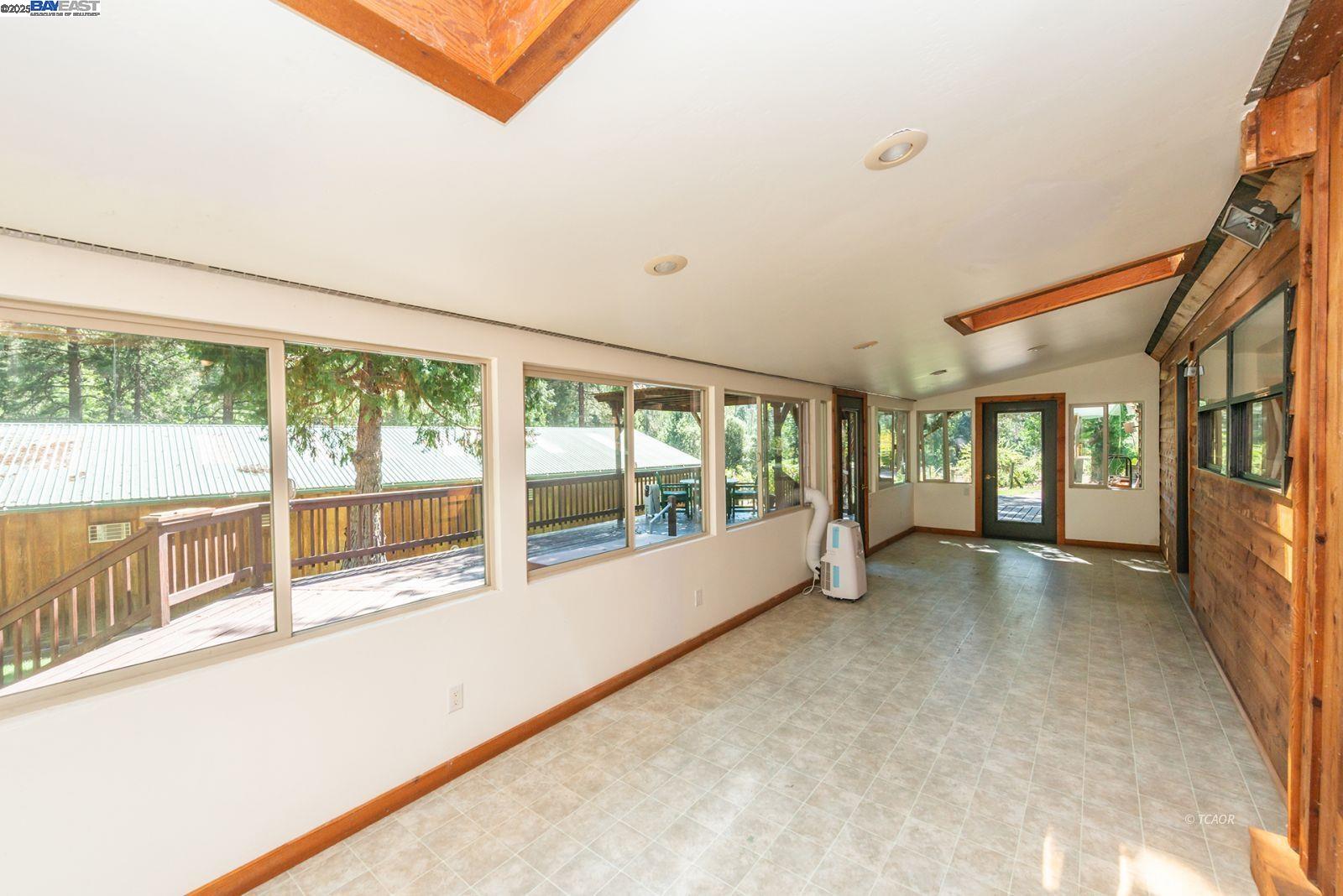 Detail Gallery Image 12 of 50 For 4481 Rush Creek Rd, Lewiston,  CA 96052 - 4 Beds | 2 Baths