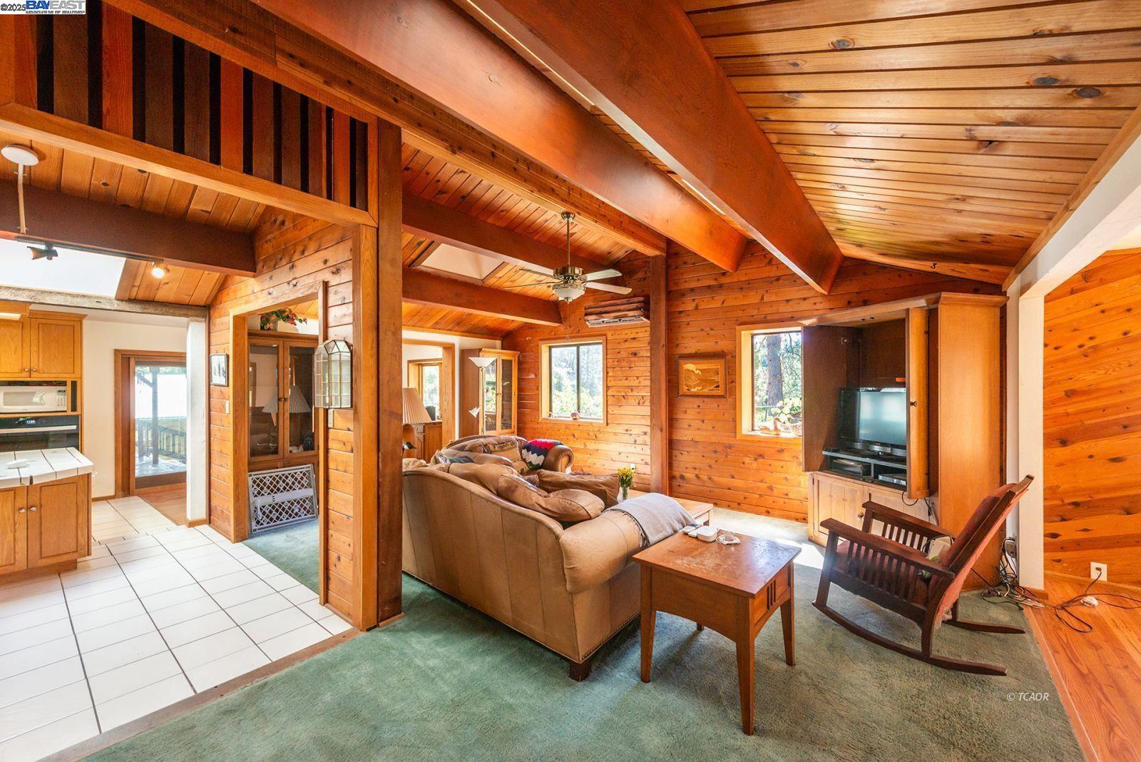 Detail Gallery Image 6 of 50 For 4481 Rush Creek Rd, Lewiston,  CA 96052 - 4 Beds | 2 Baths