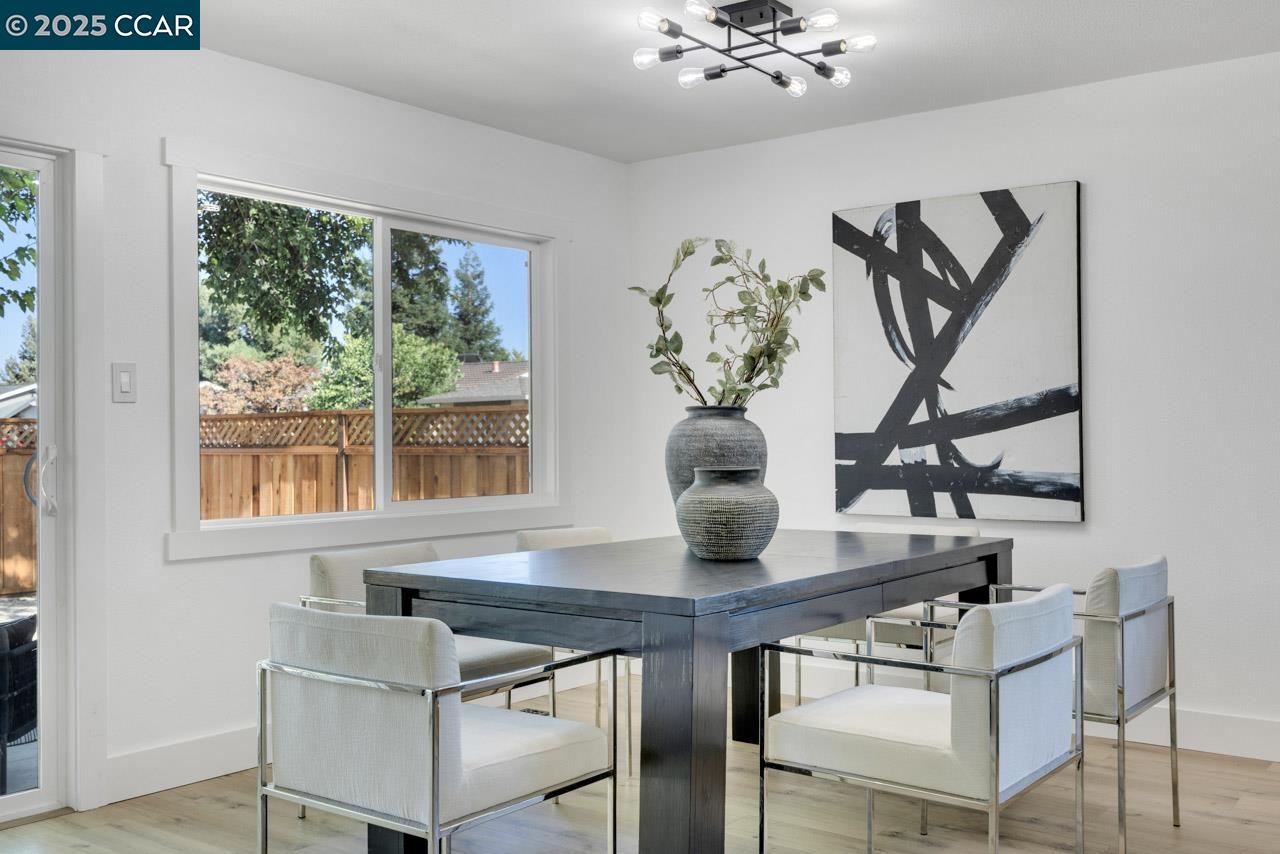 Detail Gallery Image 8 of 32 For 4205 Dorman Rd, Pleasanton,  CA 94588 - 4 Beds | 2 Baths