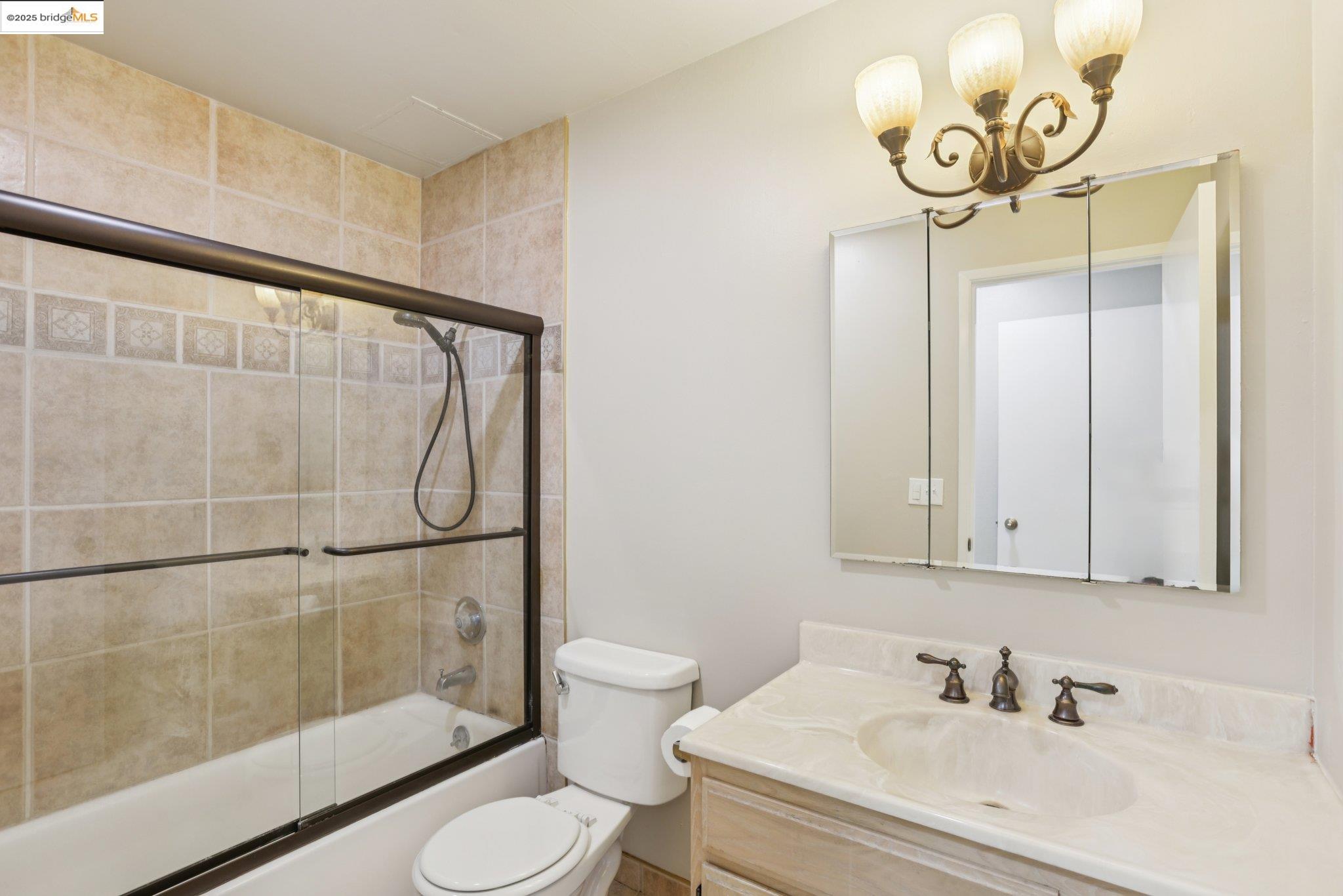 Photo #14: 41113133 Listing: Photo #14