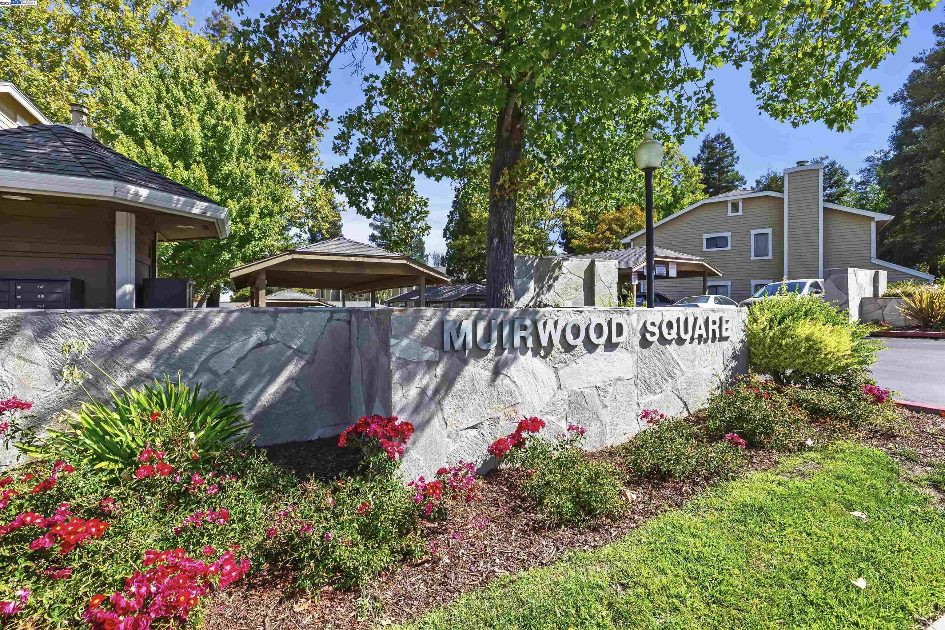 Photo #2: 41113135 Listing 