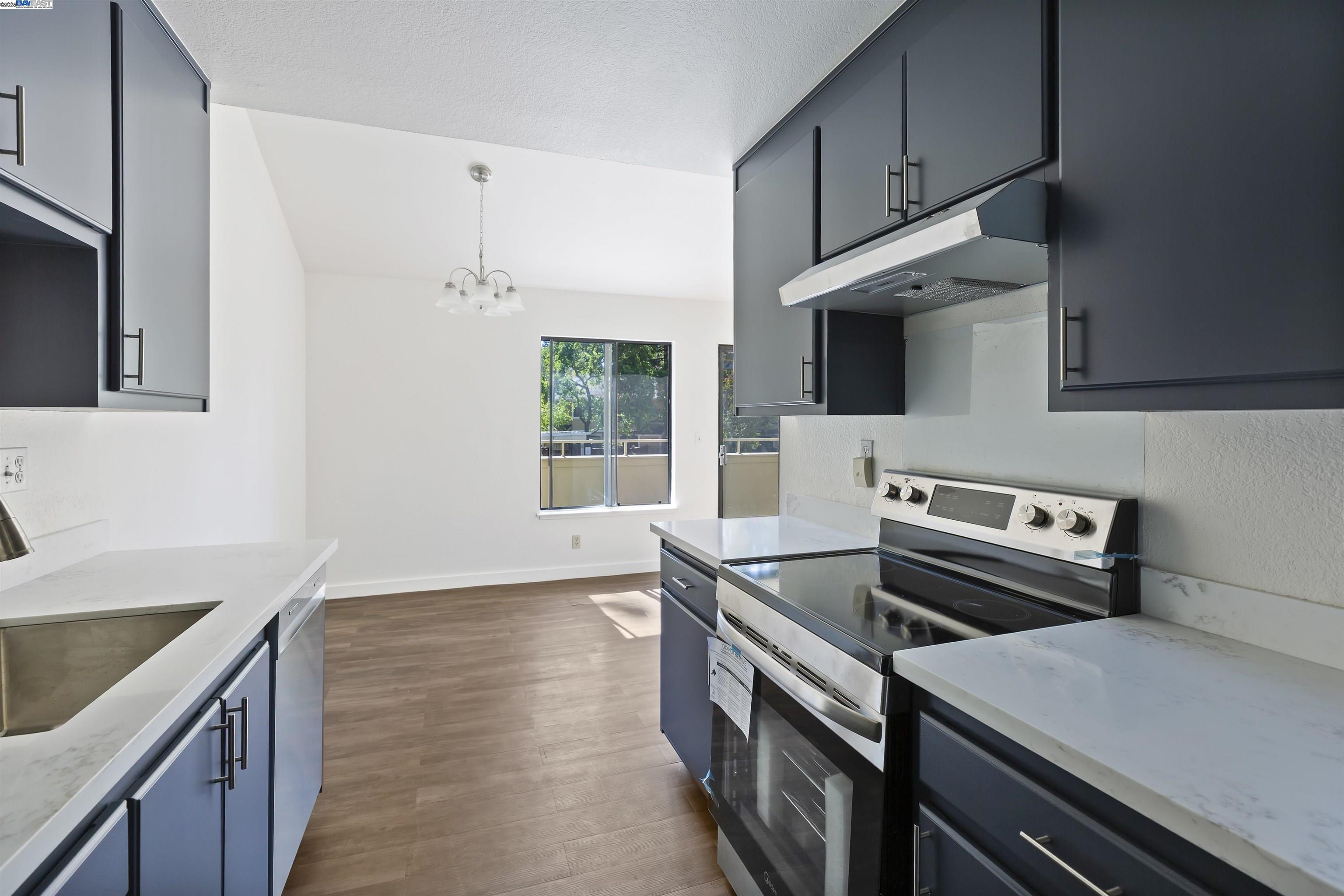 Photo #13: 41113135 Listing: Photo #13