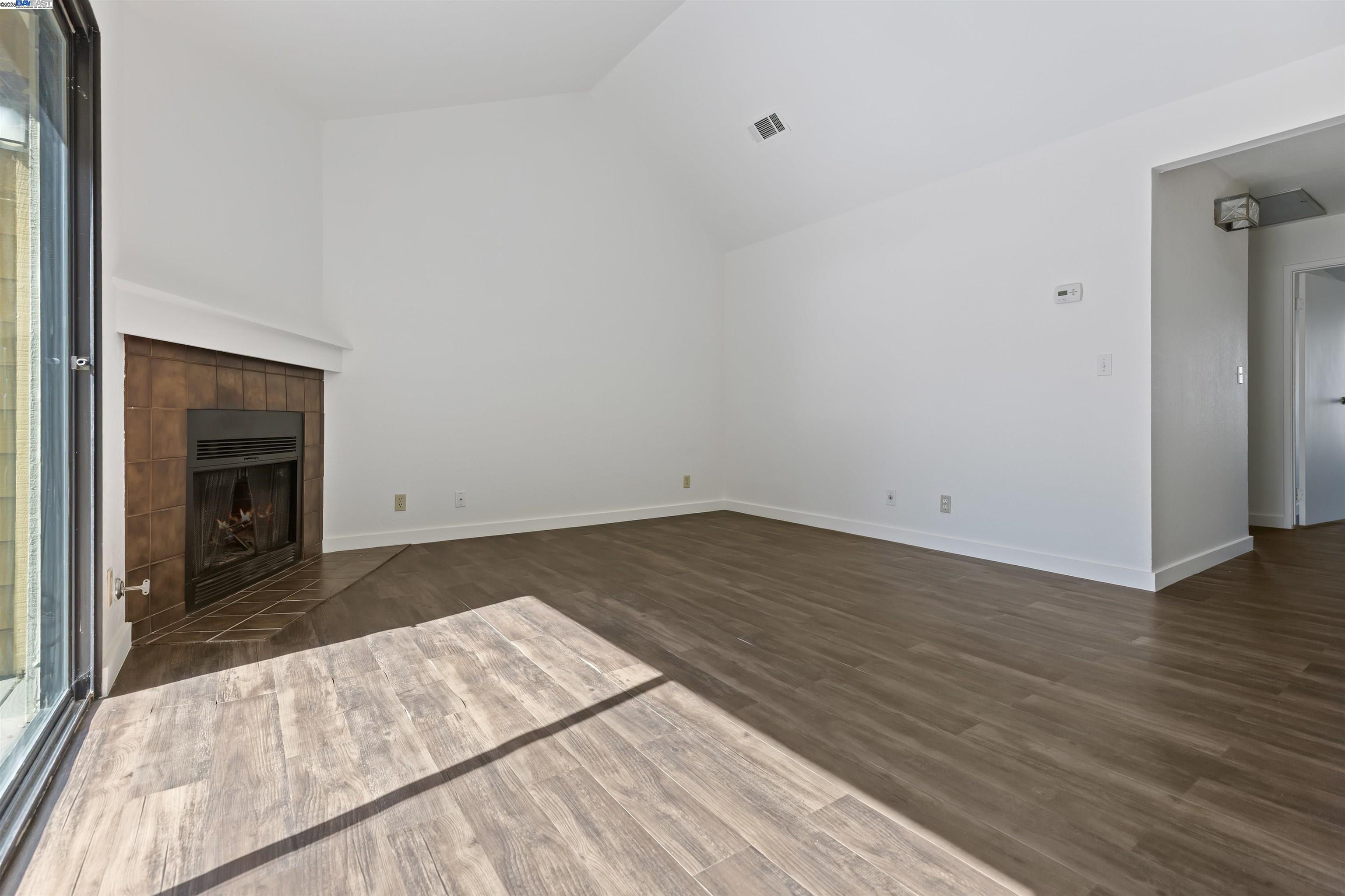 Photo #9: 41113135 Listing: Photo #9