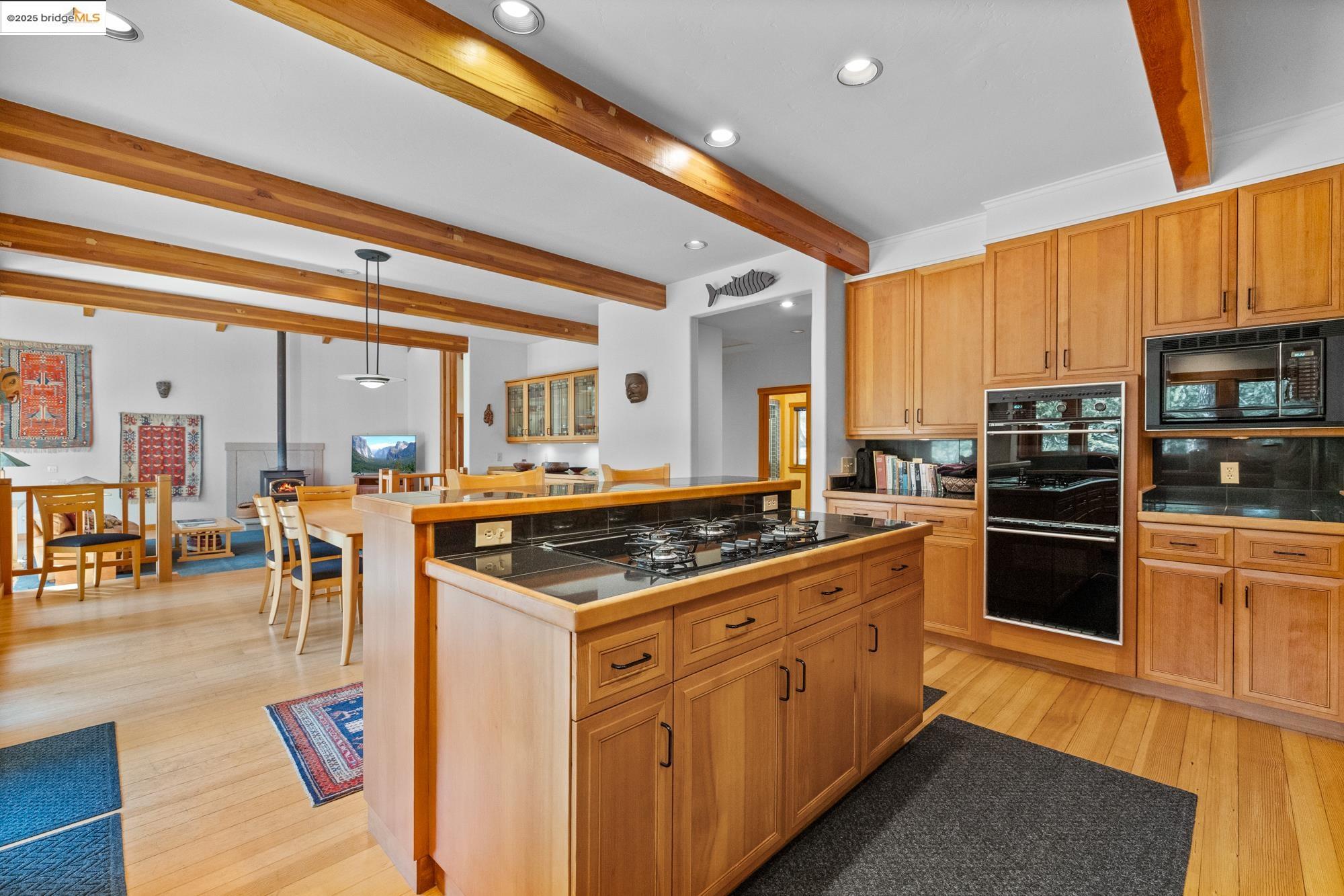 Detail Gallery Image 15 of 57 For 22715 Hells Hollow Road, Groveland,  CA 95321-0000 - 3 Beds | 2 Baths