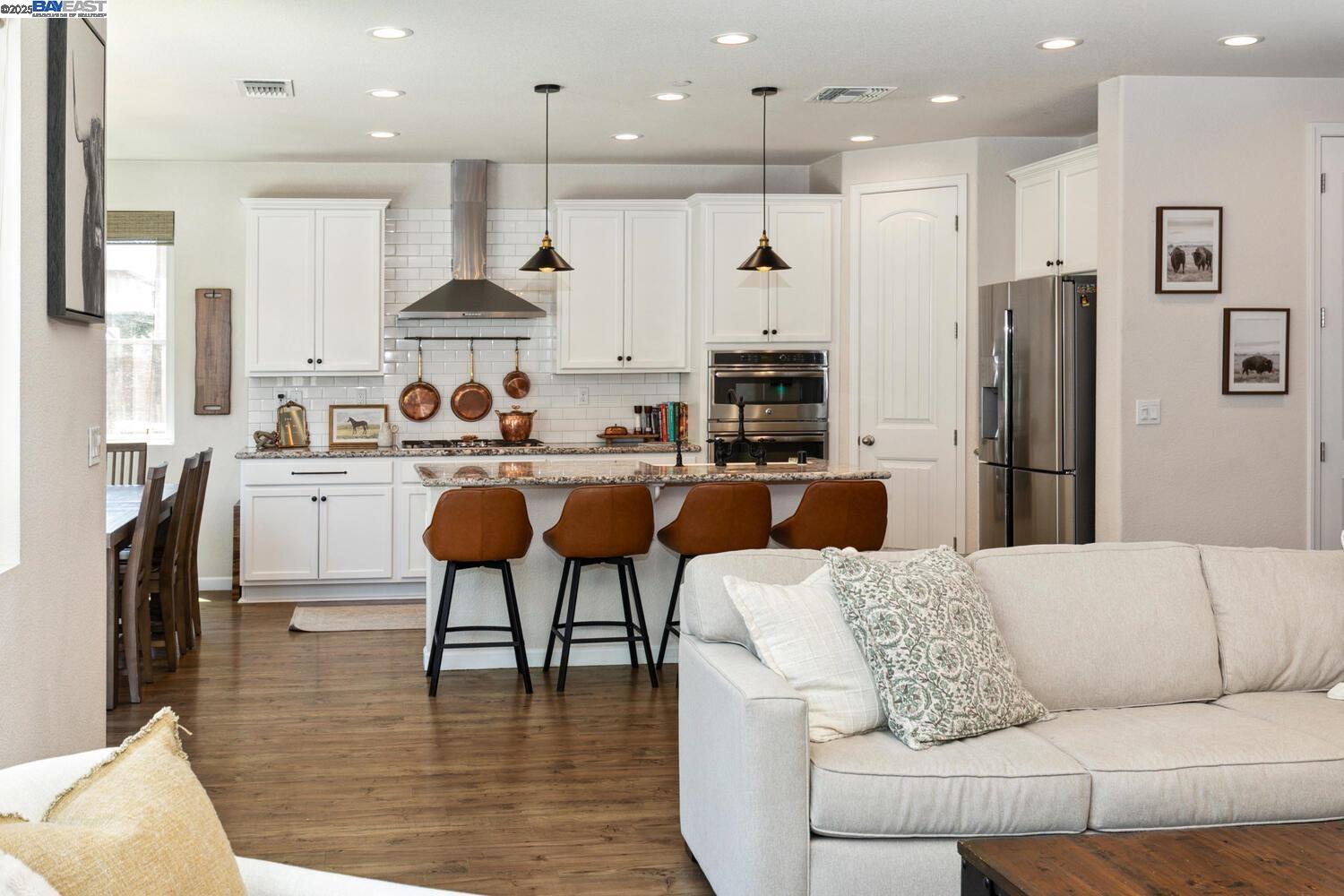 Detail Gallery Image 13 of 52 For 280 Coolcrest Dr., Oakley,  CA 94561-2865 - 4 Beds | 3 Baths