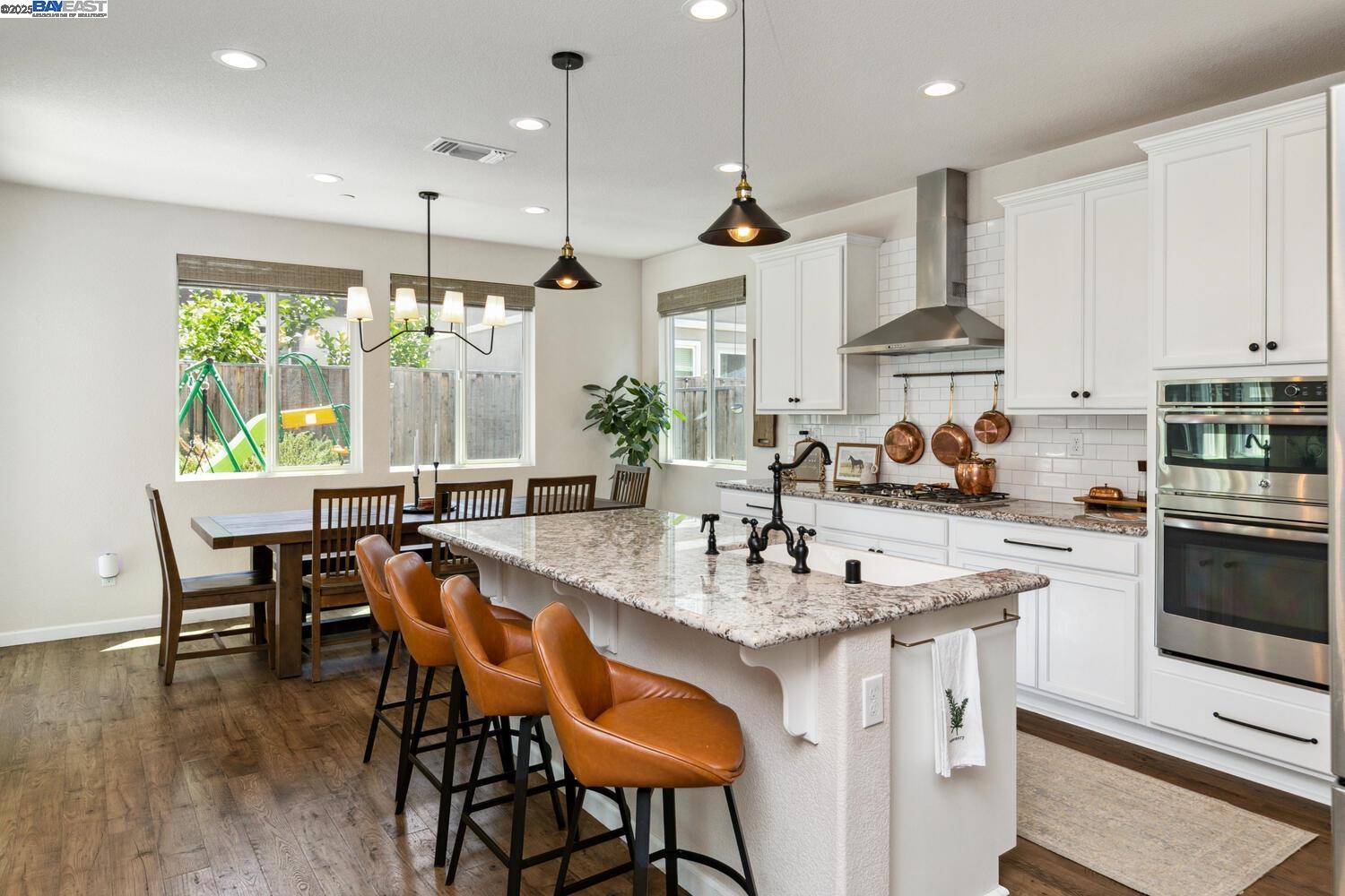 Detail Gallery Image 14 of 52 For 280 Coolcrest Dr., Oakley,  CA 94561-2865 - 4 Beds | 3 Baths