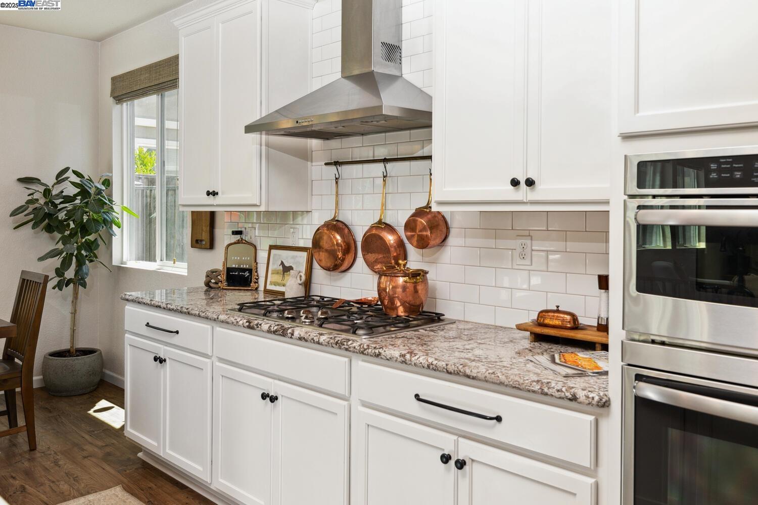 Detail Gallery Image 16 of 52 For 280 Coolcrest Dr., Oakley,  CA 94561-2865 - 4 Beds | 3 Baths