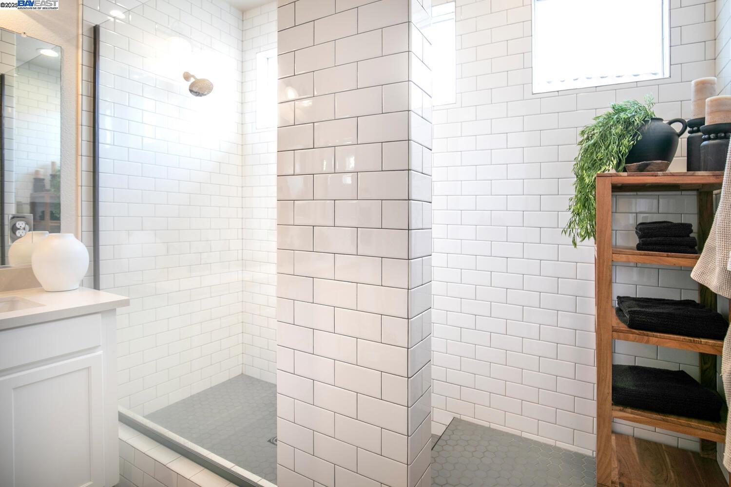 Detail Gallery Image 33 of 52 For 280 Coolcrest Dr., Oakley,  CA 94561-2865 - 4 Beds | 3 Baths