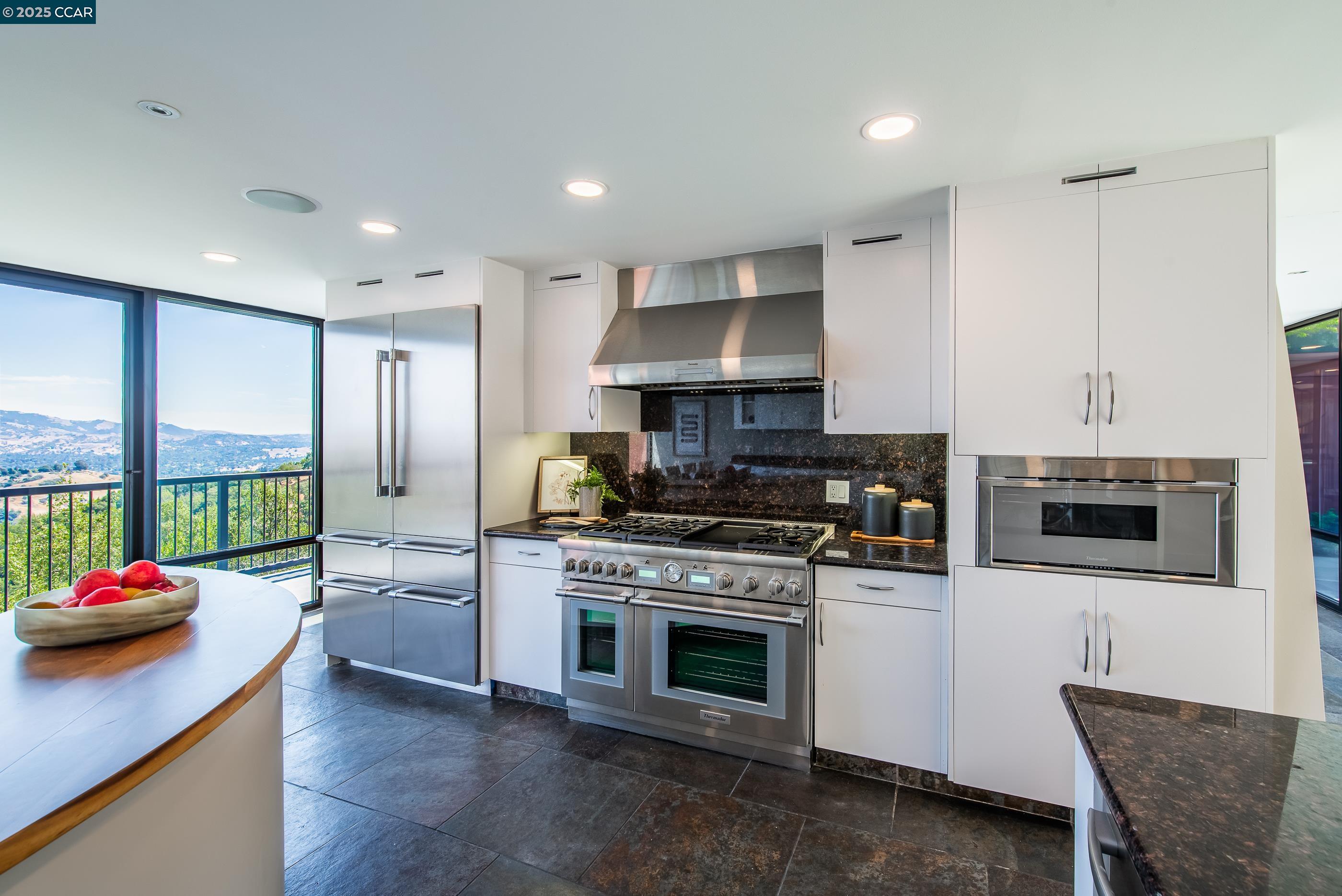 Detail Gallery Image 21 of 55 For 101 Greenbank Drive, Lafayette,  CA 94549 - 8 Beds | 8/1 Baths