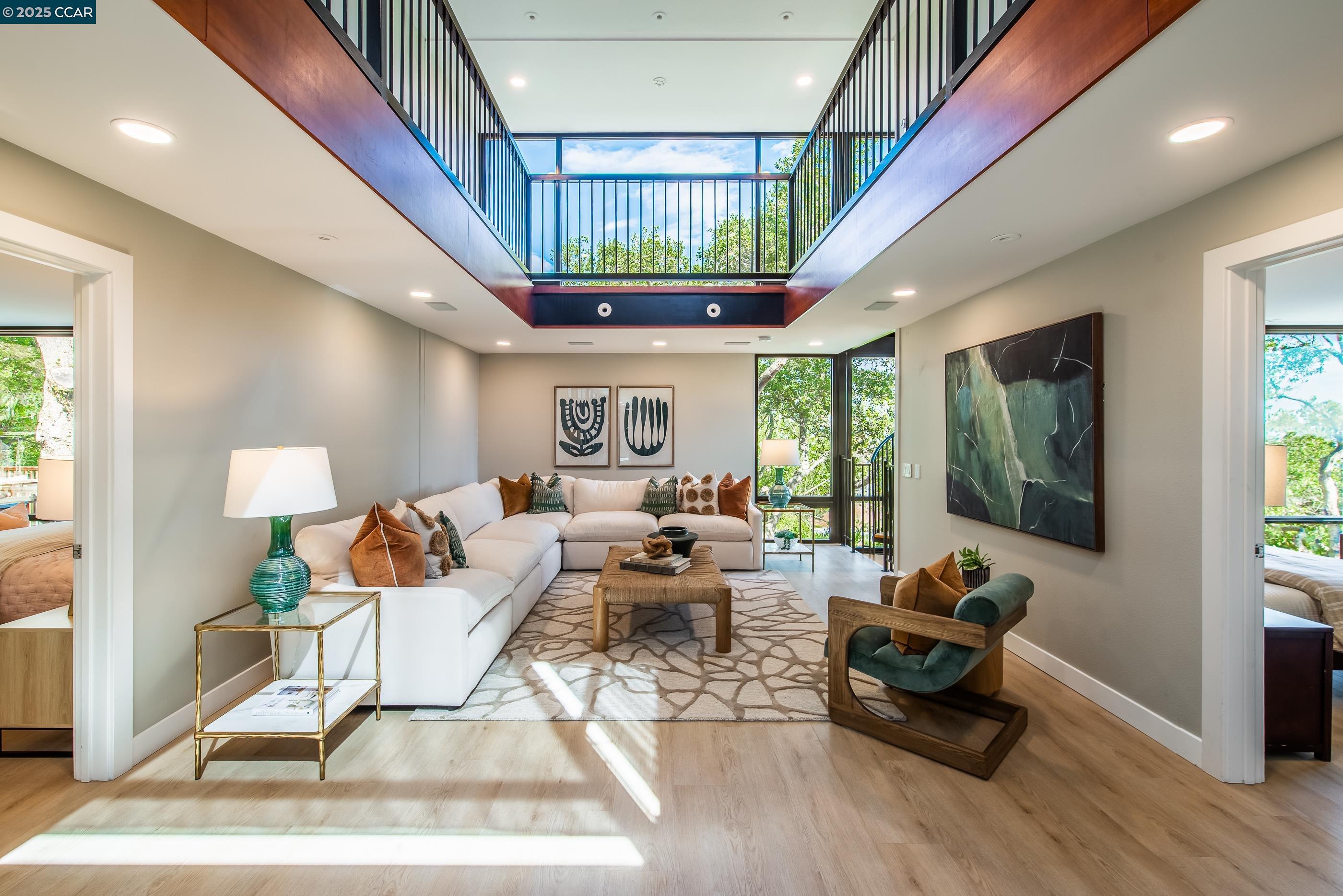 Detail Gallery Image 30 of 55 For 101 Greenbank Drive, Lafayette,  CA 94549 - 8 Beds | 8/1 Baths