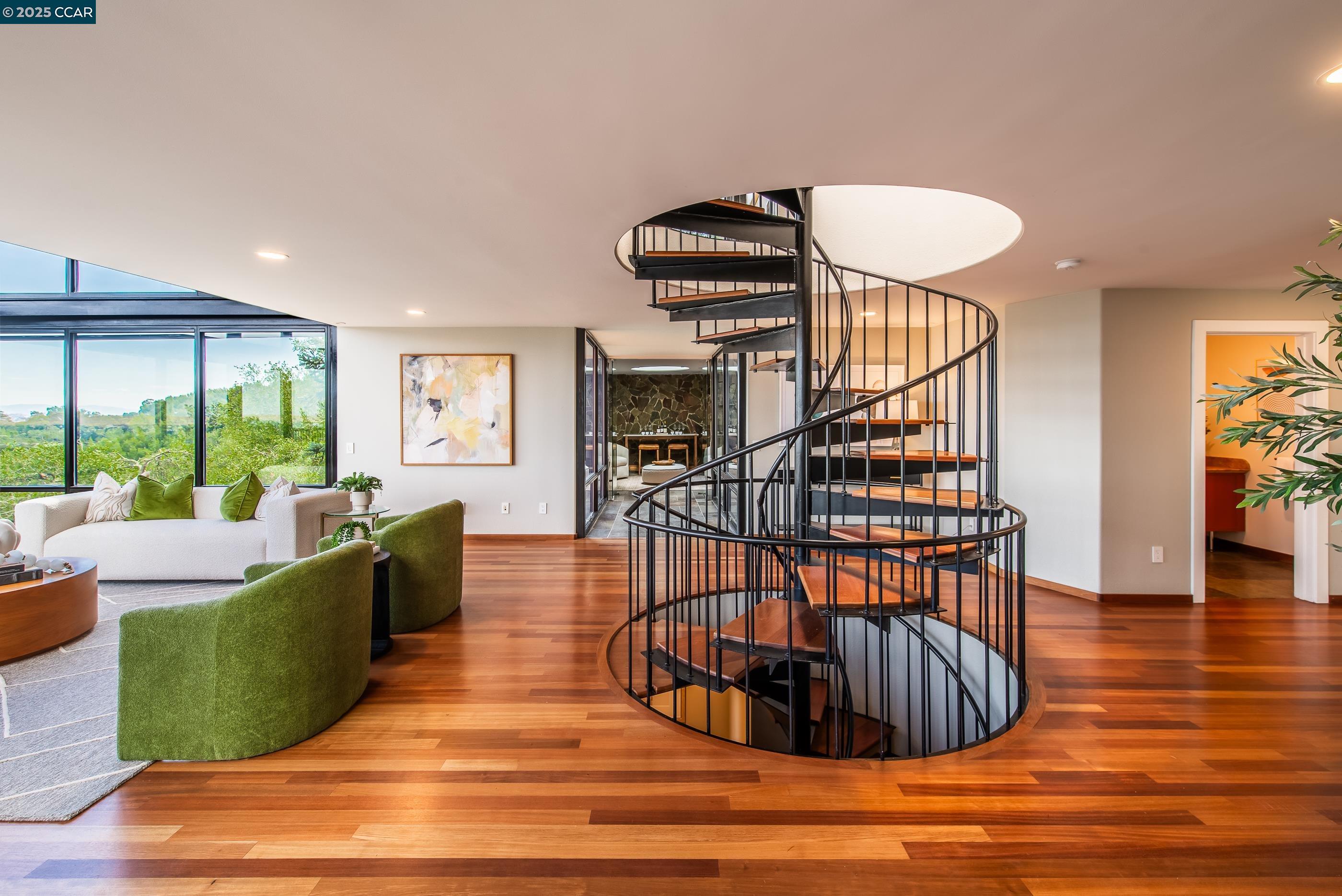 Detail Gallery Image 6 of 55 For 101 Greenbank Drive, Lafayette,  CA 94549 - 8 Beds | 8/1 Baths