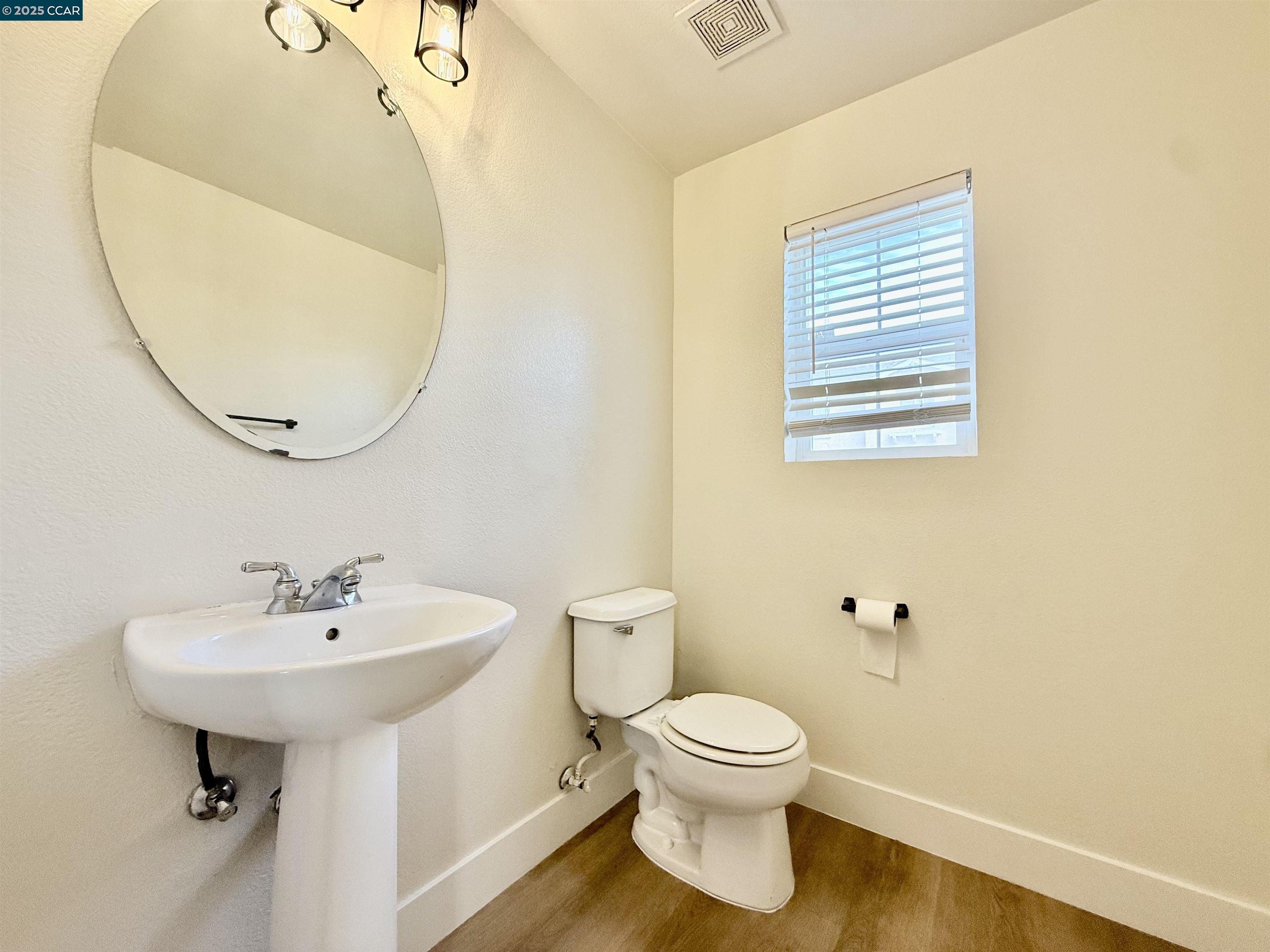 Detail Gallery Image 19 of 21 For 815 Spring Mountain Ln, American Canyon,  CA 94503 - 3 Beds | 2/1 Baths