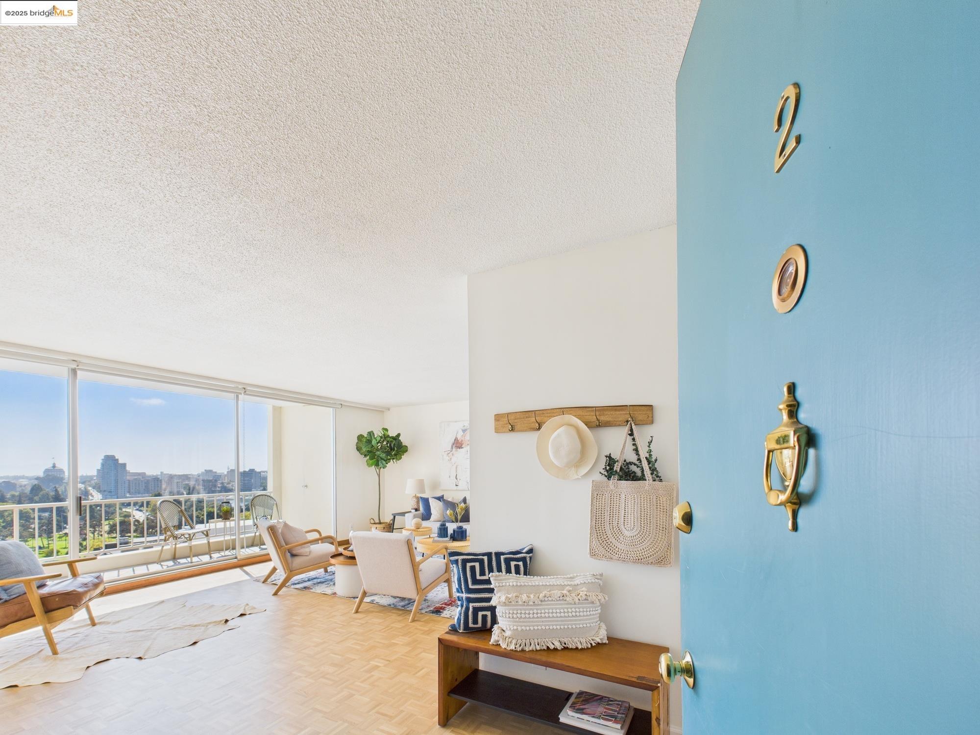 Photo #2: 41113176 Listing 