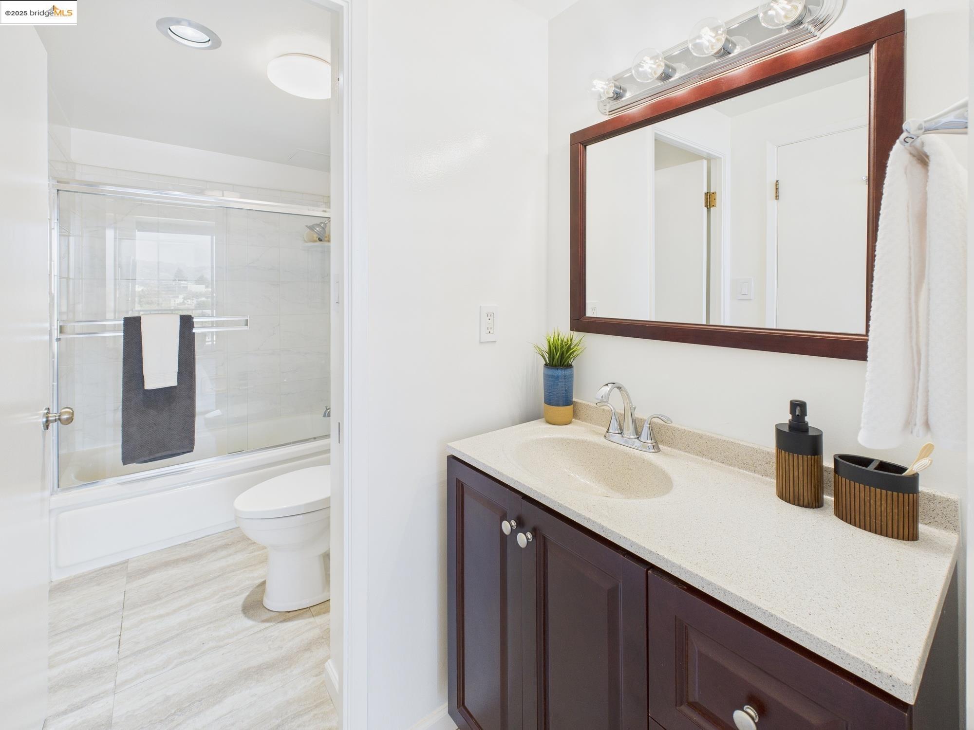 Photo #19: 41113176 Listing: Photo #19