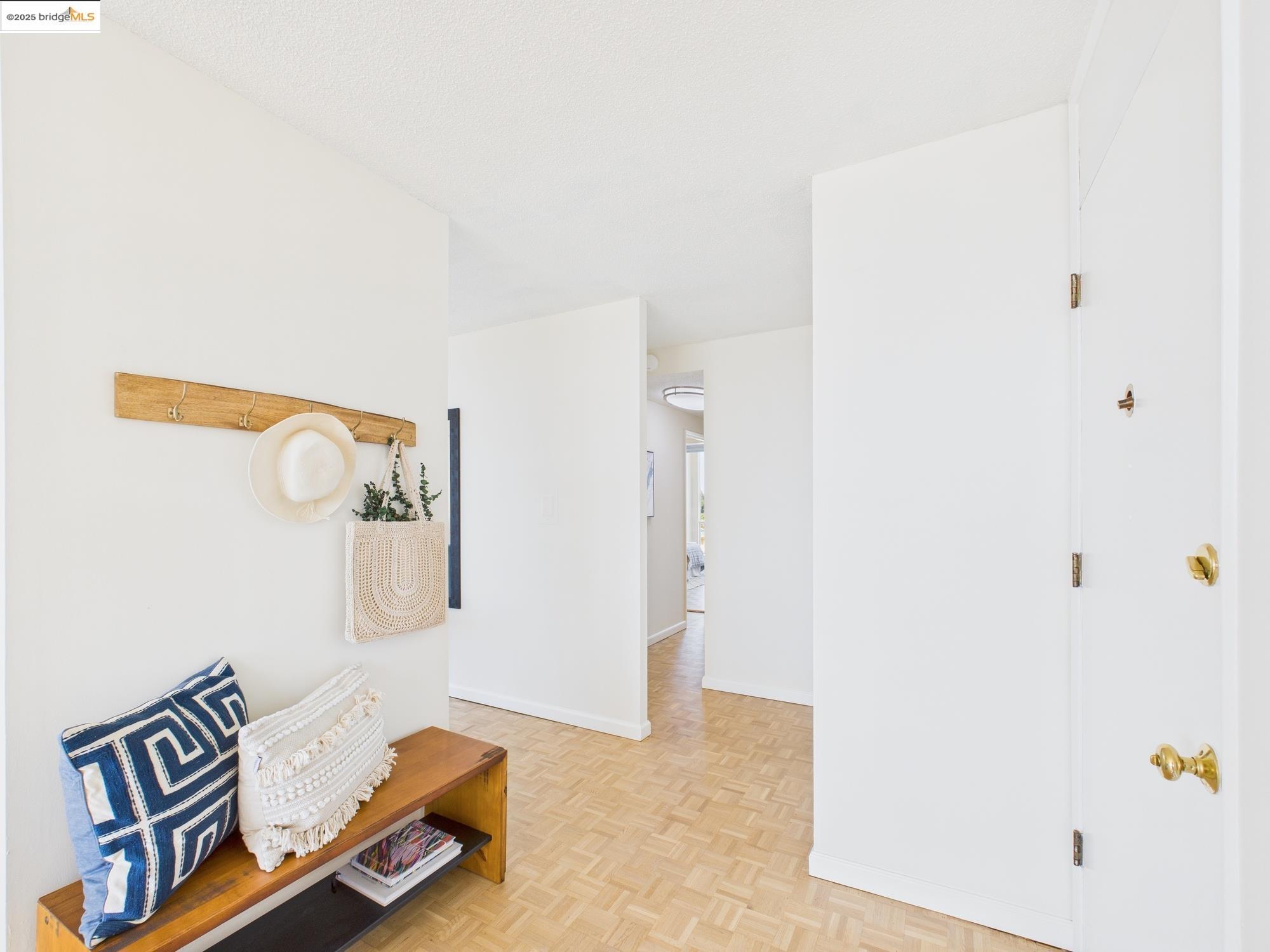 Photo #3: 41113176 Listing 