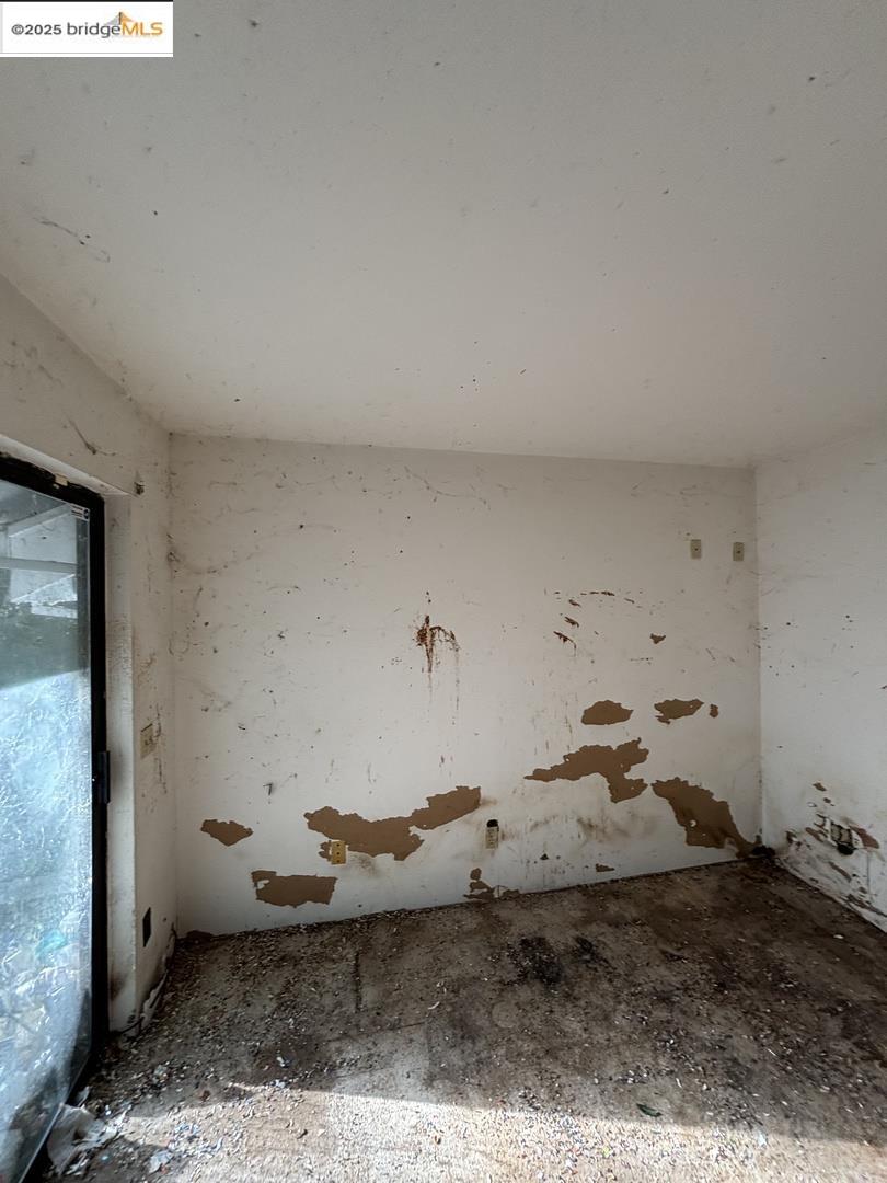 Detail Gallery Image 23 of 50 For 16584 Kiwi Rd, Grass Valley,  CA 95949 - 3 Beds | 2/1 Baths