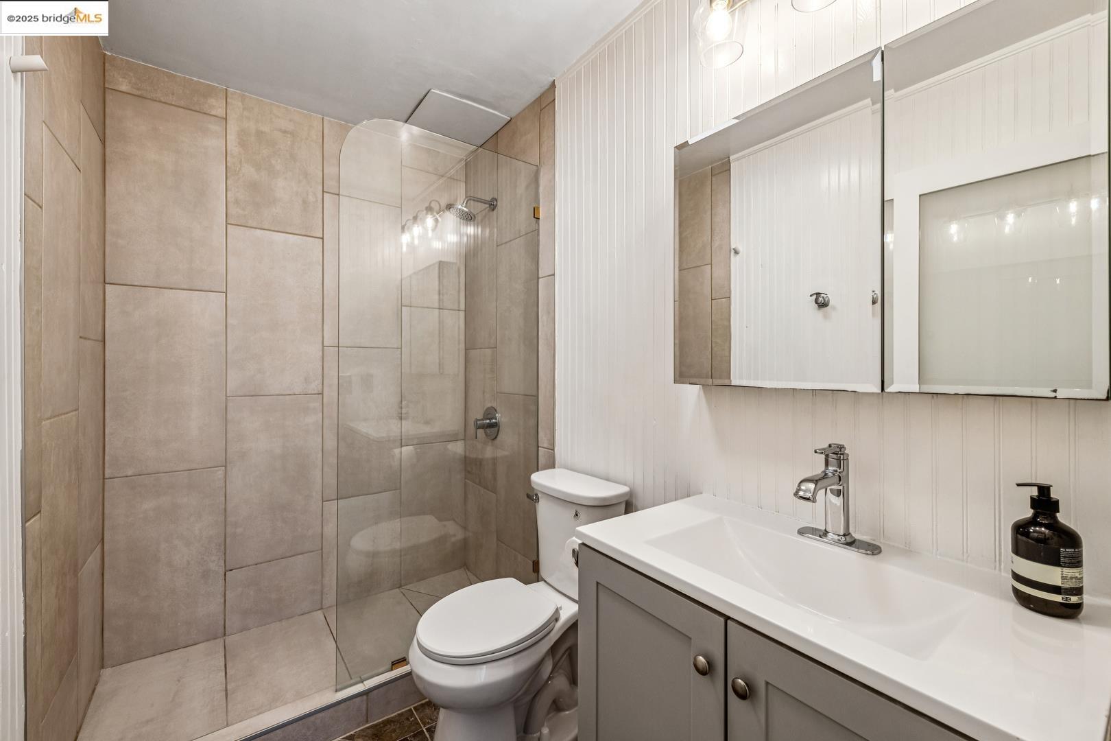 Photo #5: 41113195 Listing 