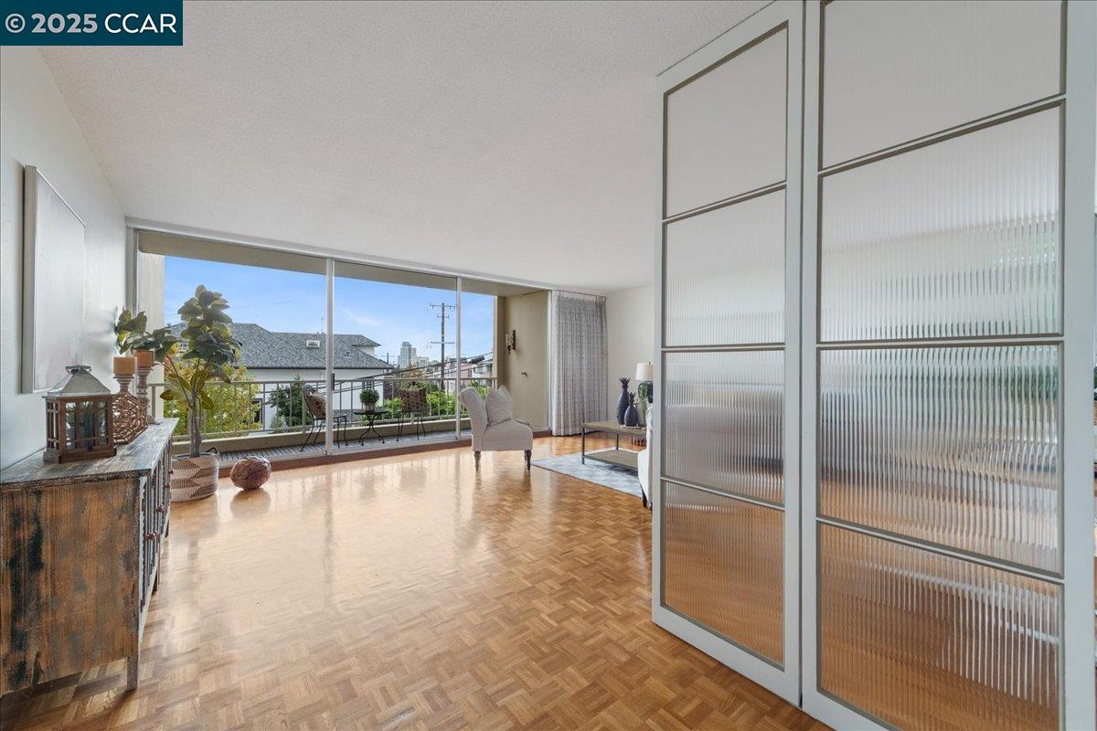 Photo #11: 41113197 Listing: Photo #11