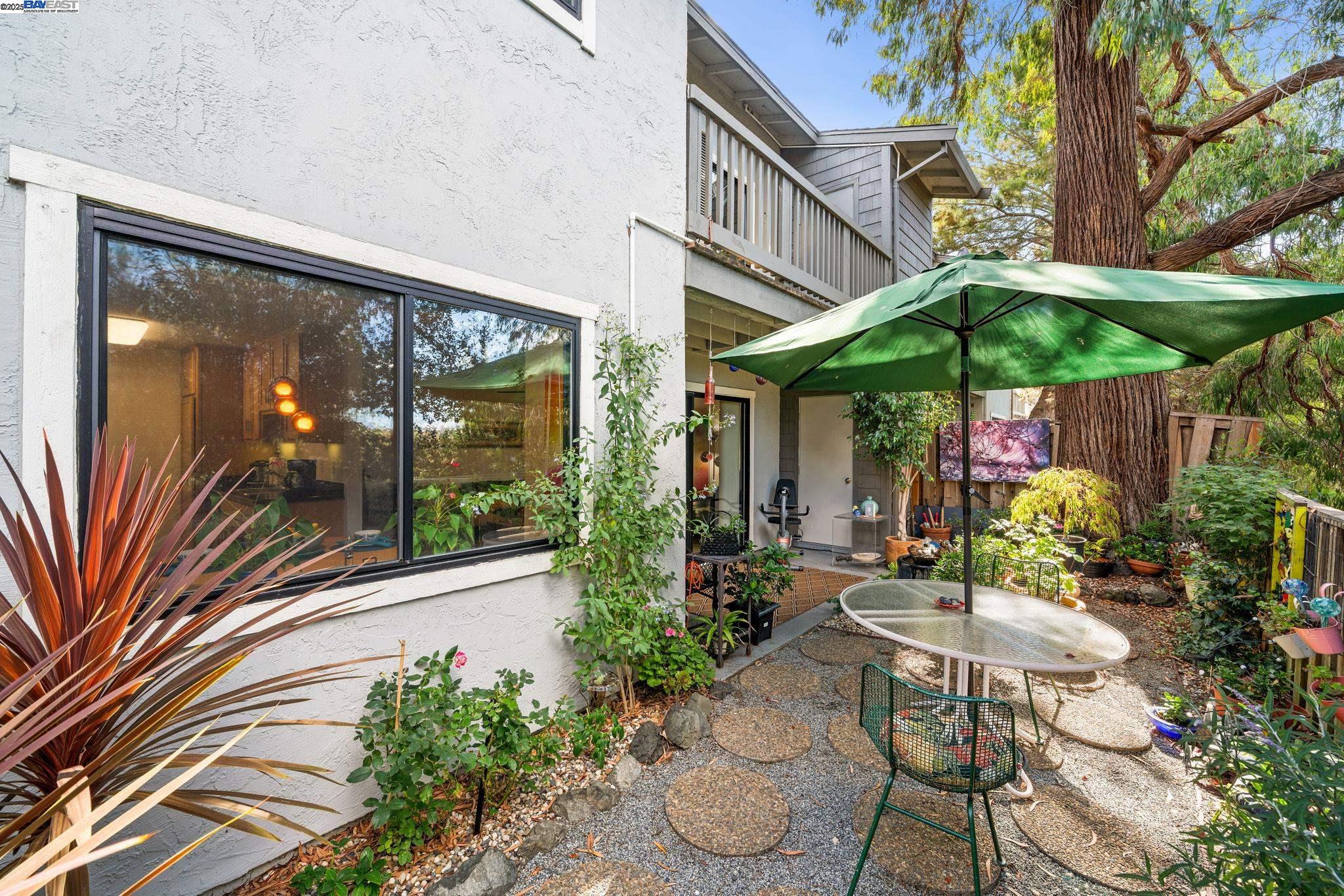 Detail Gallery Image 15 of 22 For 900 Cambridge Drive #53,  Benicia,  CA 94510 - 2 Beds | 1 Baths