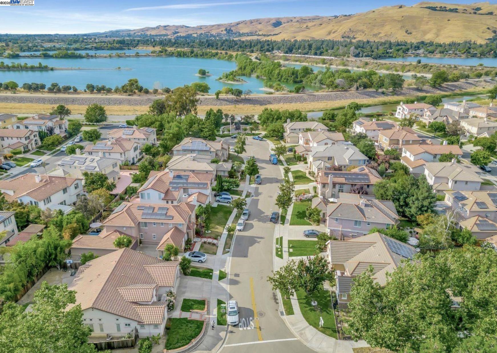 Detail Gallery Image 48 of 49 For 37811 Fernwood Ct, Fremont,  CA 94538 - 5 Beds | 3 Baths