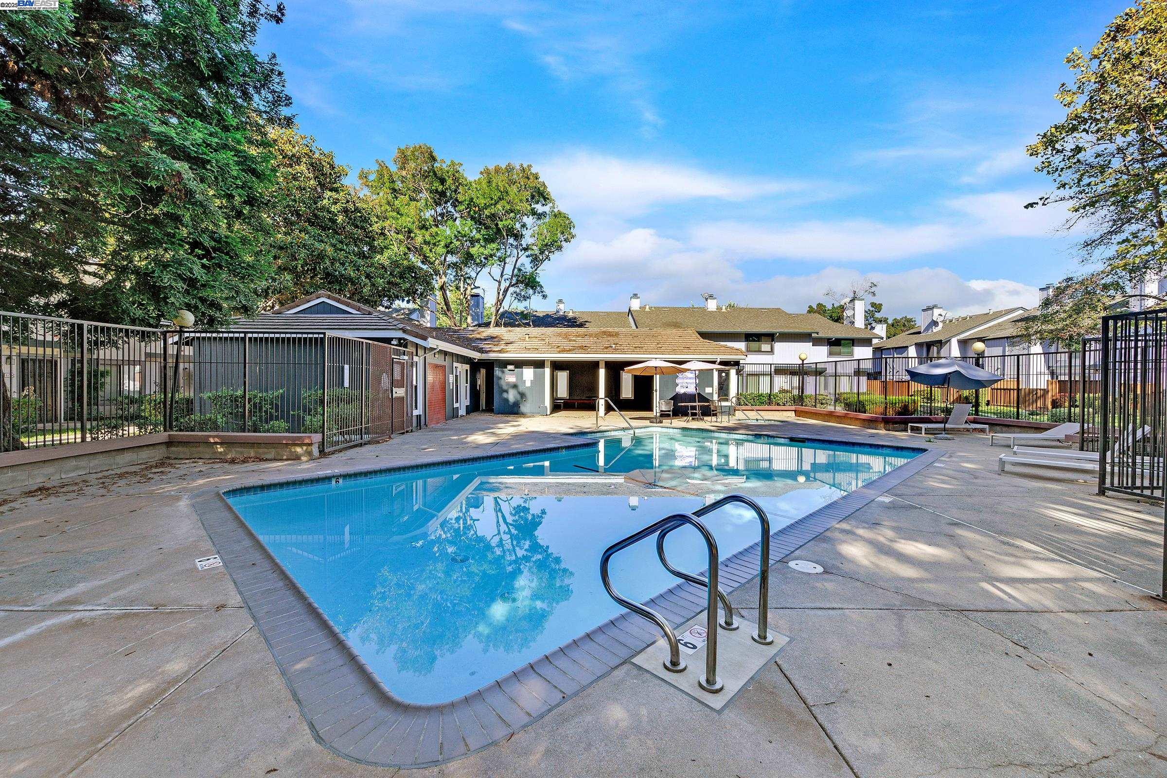Photo #31: 41113215 Listing: Photo #31