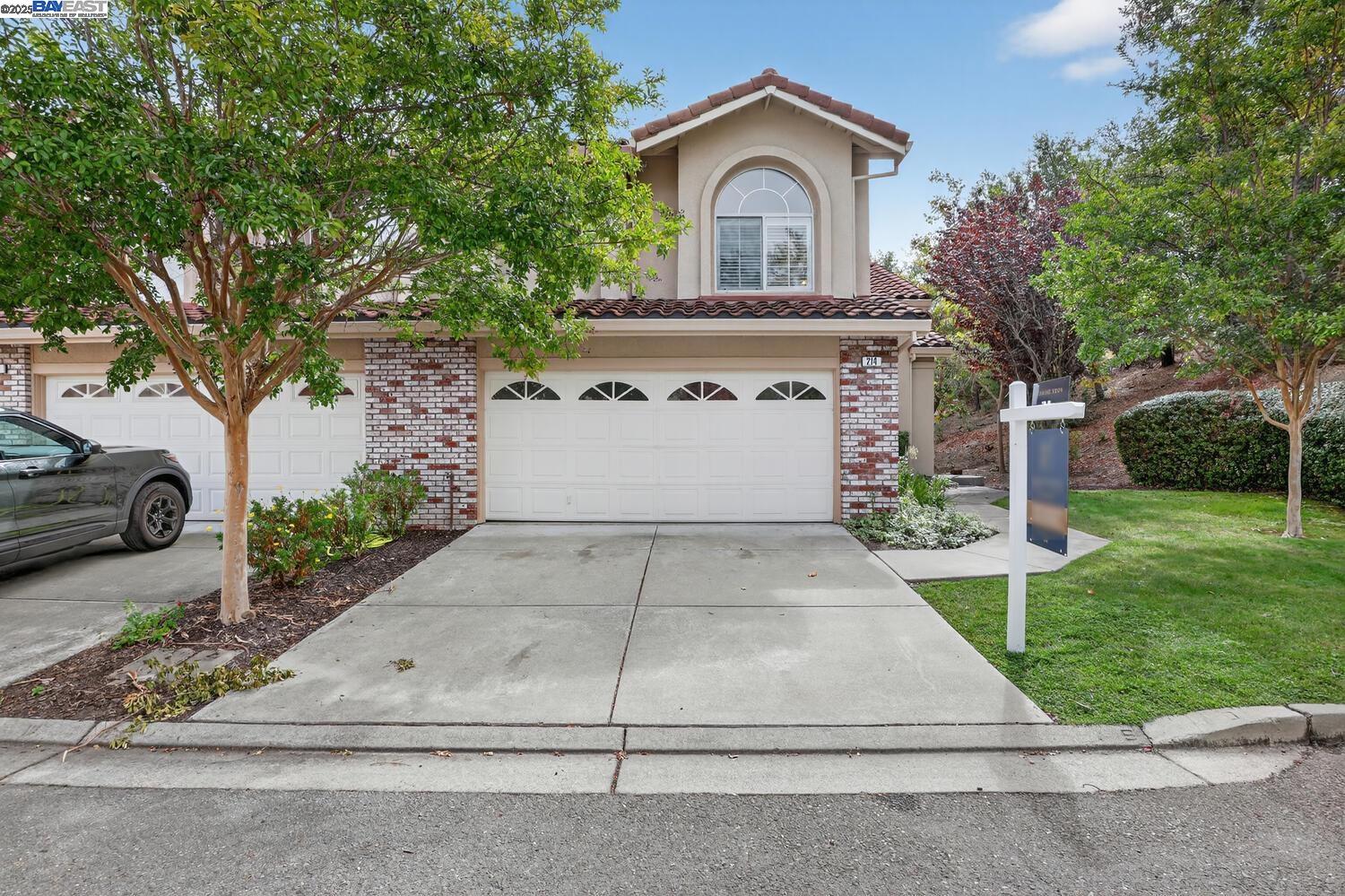Photo #2: 41113218 Listing 