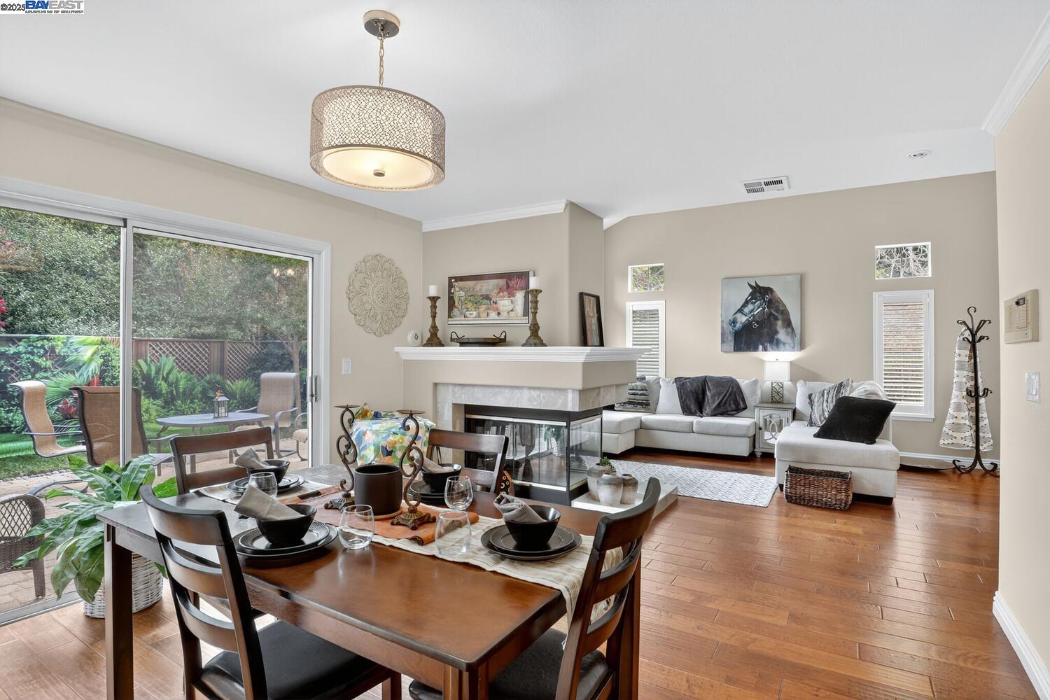 Detail Gallery Image 13 of 37 For 214 Bellflower Dr, San Ramon,  CA 94582 - 3 Beds | 2/1 Baths