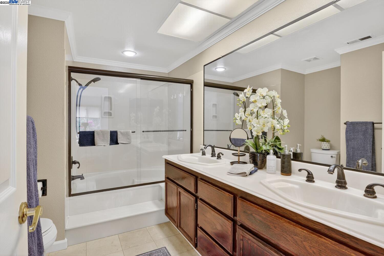 Detail Gallery Image 24 of 37 For 214 Bellflower Dr, San Ramon,  CA 94582 - 3 Beds | 2/1 Baths