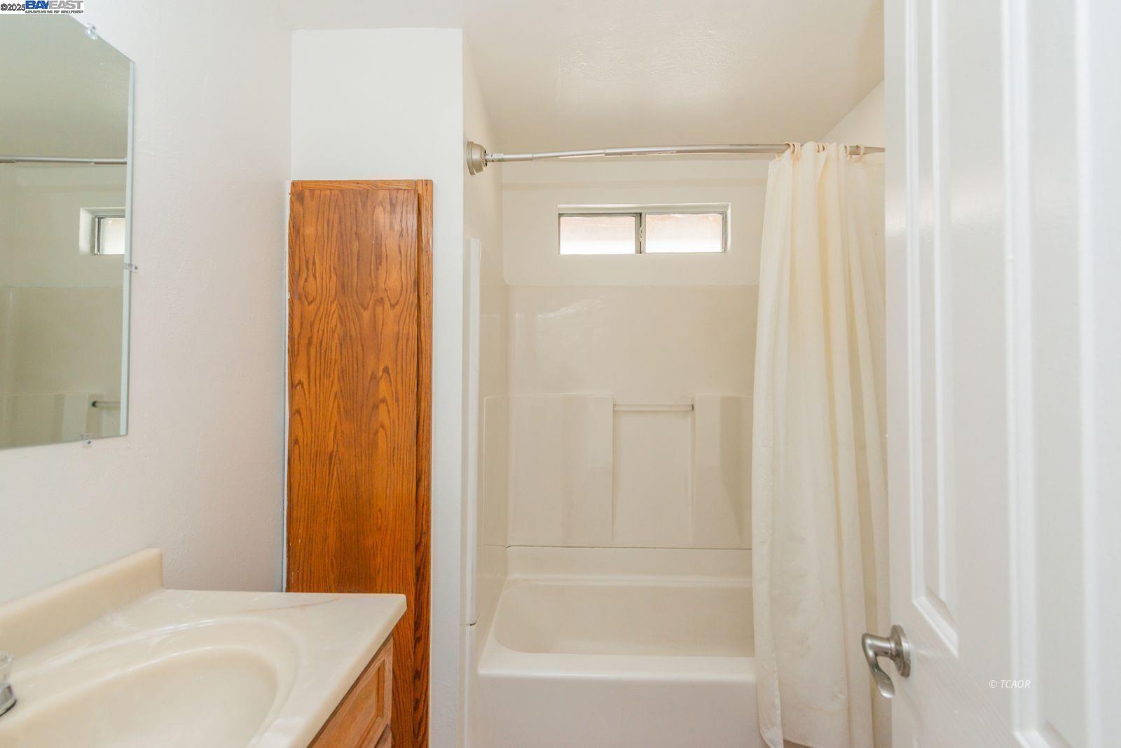 Detail Gallery Image 17 of 47 For 310 Barbara Ave., Weaverville,  CA 96093 - 3 Beds | 2 Baths