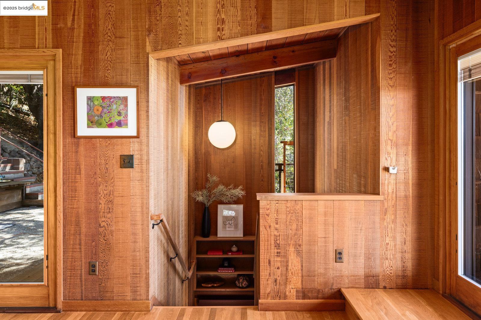 Detail Gallery Image 36 of 60 For 1700 La Vereda Rd, Berkeley,  CA 94709 - 3 Beds | 2/2 Baths