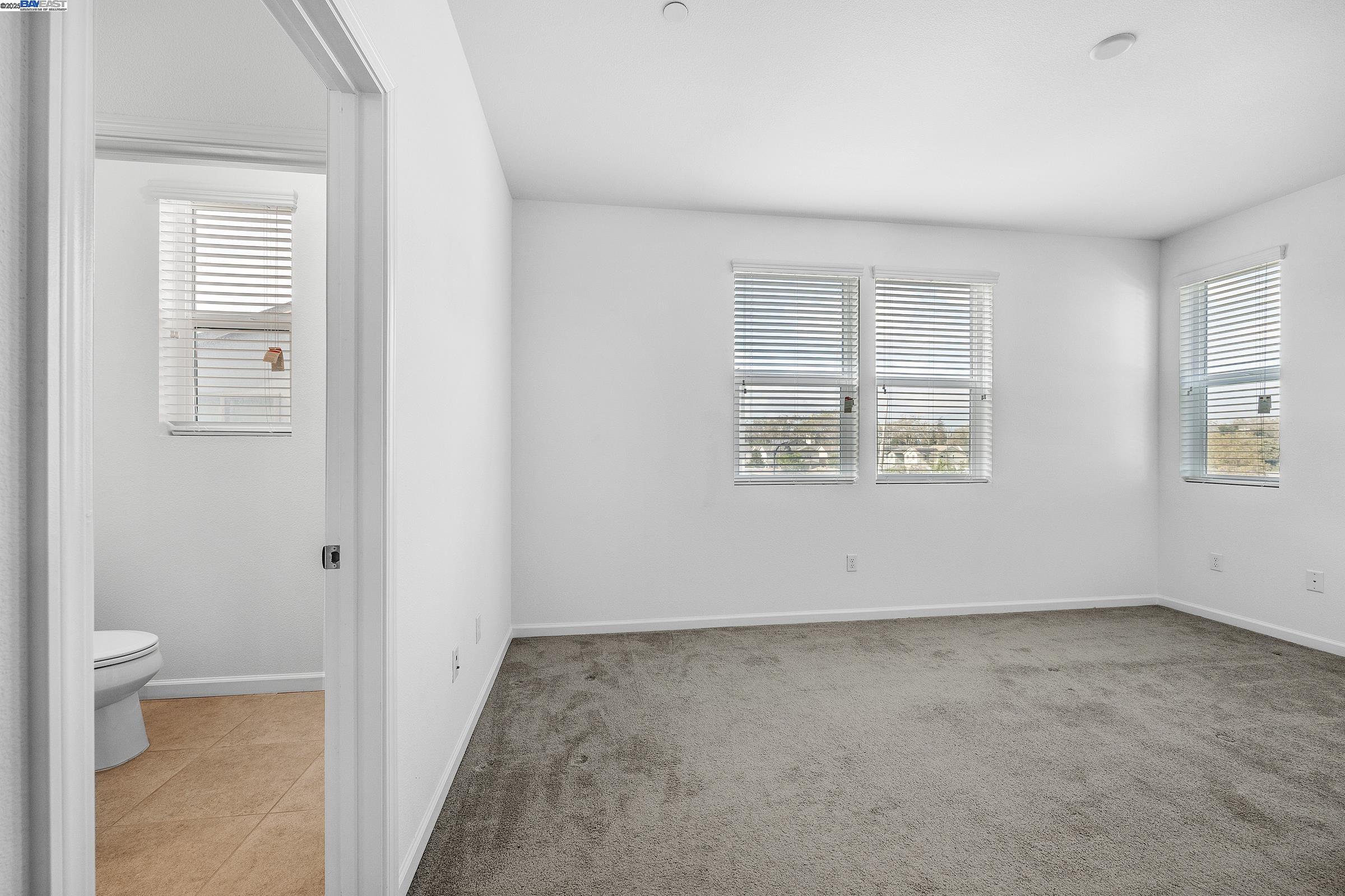 Detail Gallery Image 26 of 38 For 22759 Filbert St, Hayward,  CA 94541 - 3 Beds | 3/1 Baths