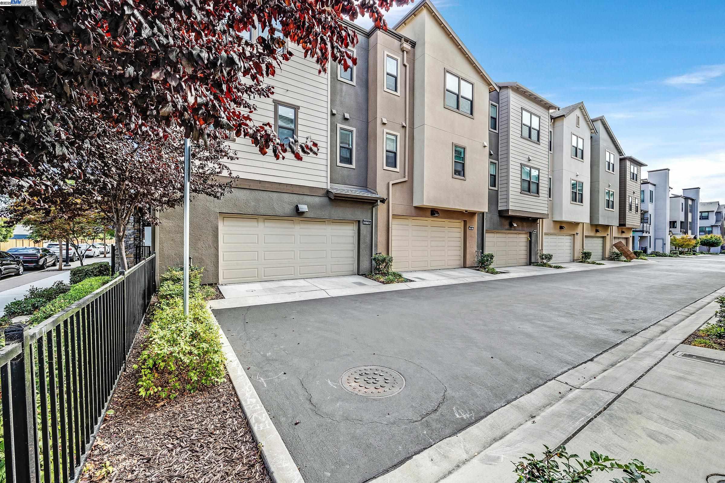 Detail Gallery Image 30 of 38 For 22759 Filbert St, Hayward,  CA 94541 - 3 Beds | 3/1 Baths