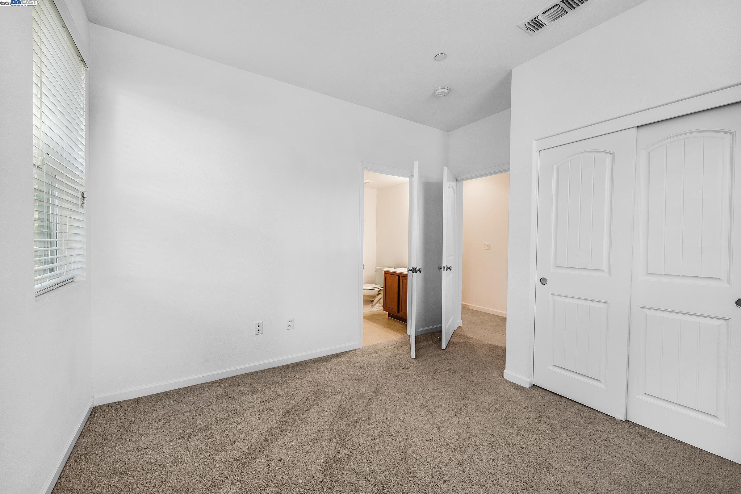 Detail Gallery Image 7 of 38 For 22759 Filbert St, Hayward,  CA 94541 - 3 Beds | 3/1 Baths