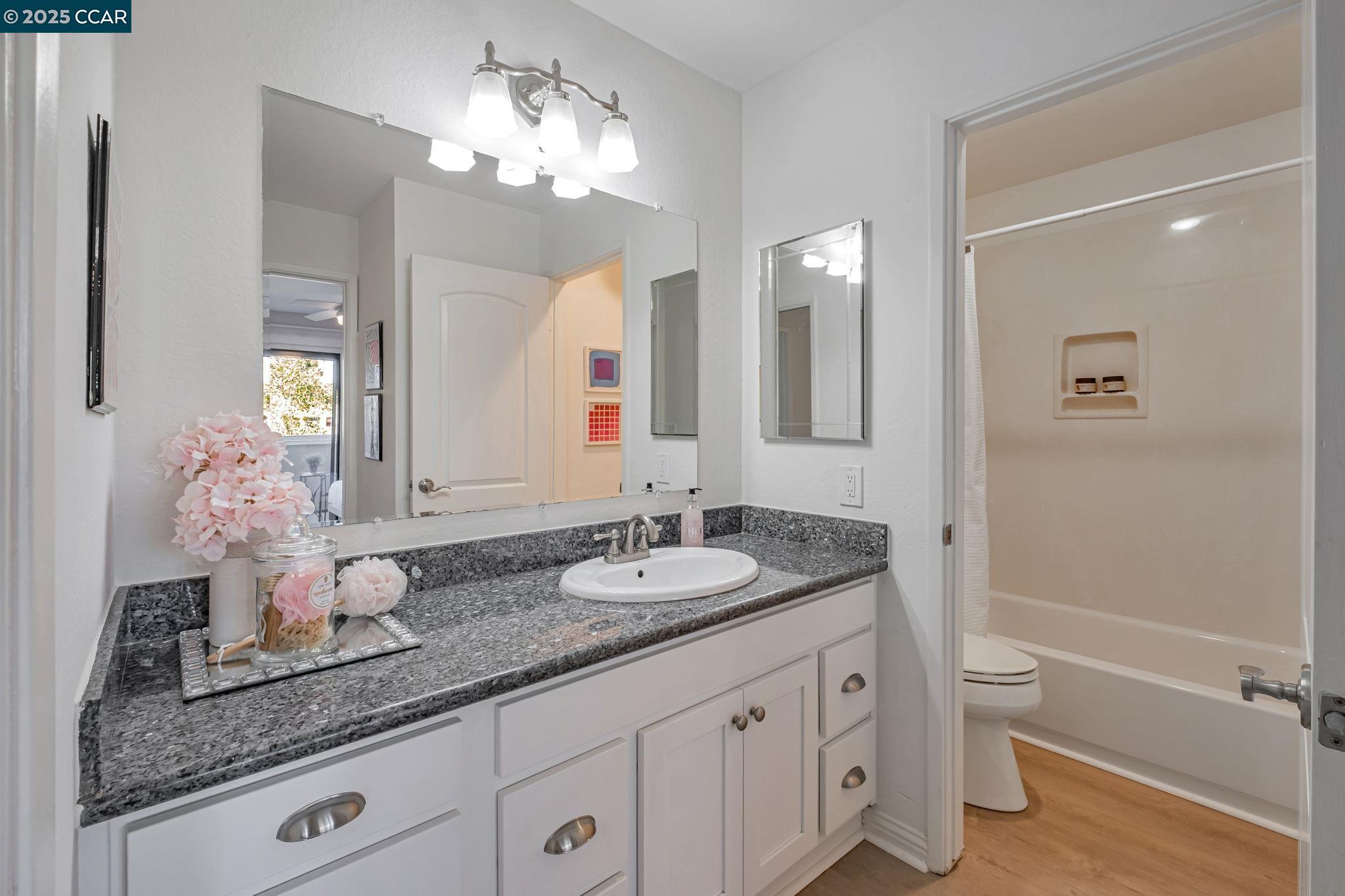 Photo #14: 41113237 Listing: Photo #14