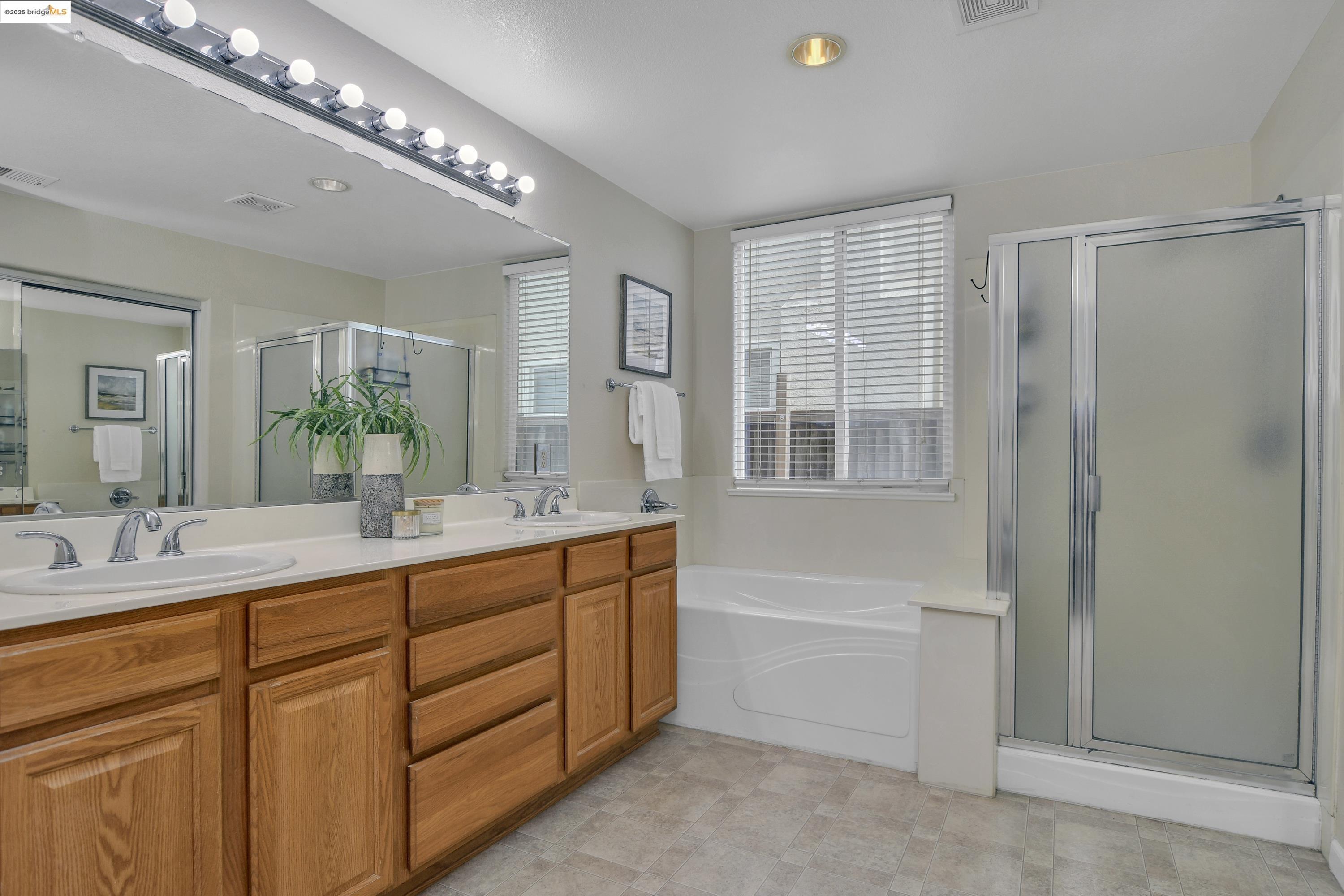 Detail Gallery Image 16 of 40 For 34 Fuller Ct, Oakley,  CA 94561 - 5 Beds | 3/1 Baths