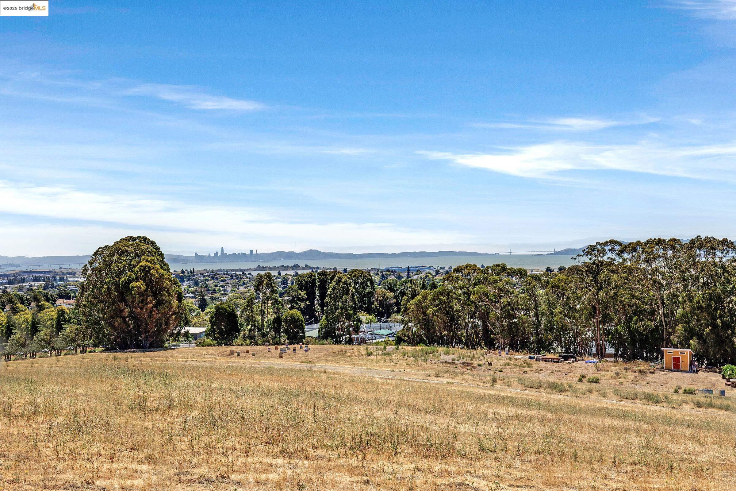 Detail Gallery Image 41 of 58 For 1034 Navellier St, El Cerrito,  CA 94530 - 4 Beds | 3 Baths