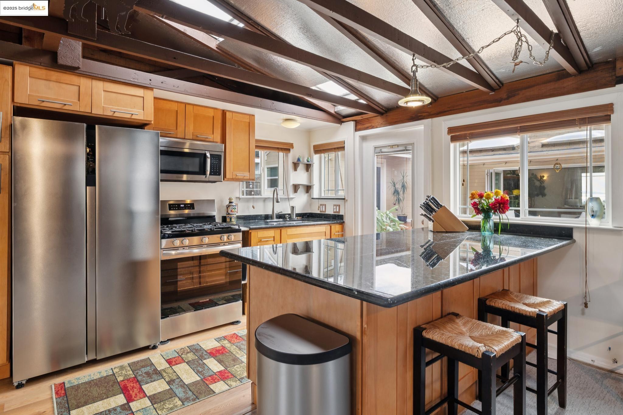 Detail Gallery Image 53 of 58 For 1034 Navellier St, El Cerrito,  CA 94530 - 4 Beds | 3 Baths