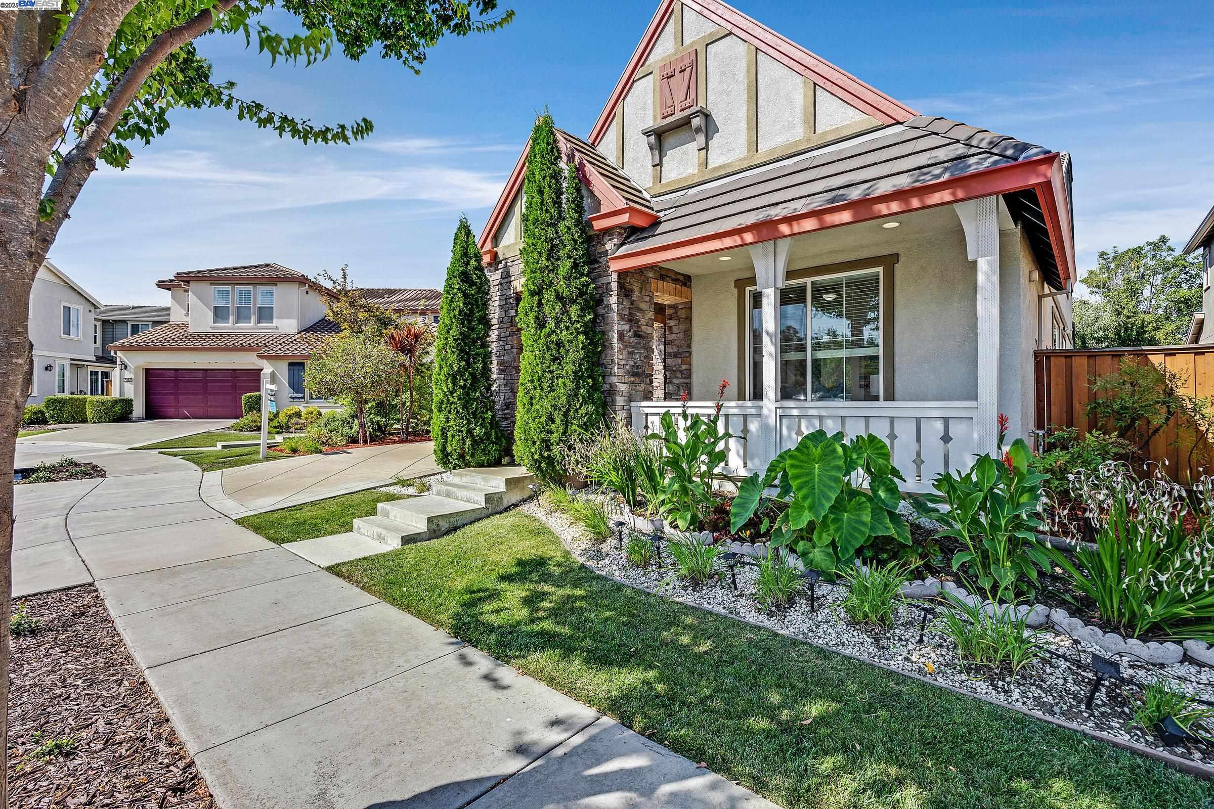 Detail Gallery Image 4 of 41 For 6278 Murdock Way, San Ramon,  CA 94582 - 4 Beds | 3 Baths