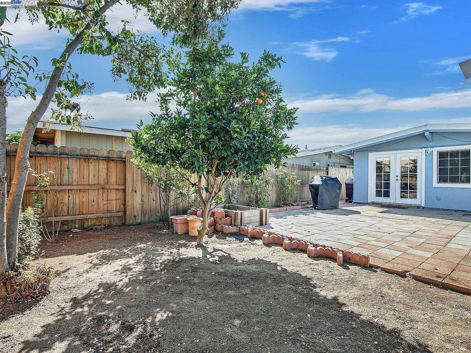 Front Image Thumbnail for BE41113285