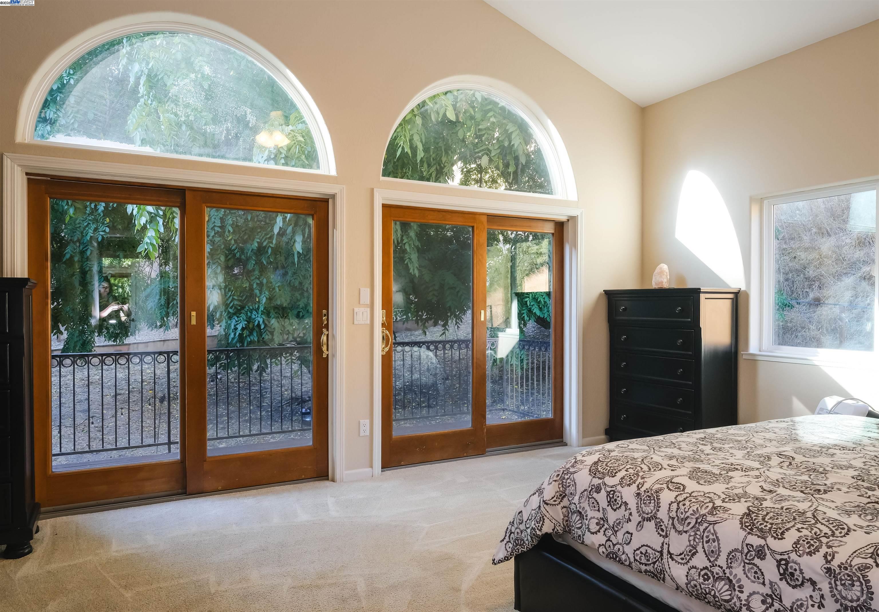 Detail Gallery Image 15 of 53 For 5700 Alhambra Valley Rd, Martinez,  CA 94553 - 4 Beds | 4 Baths