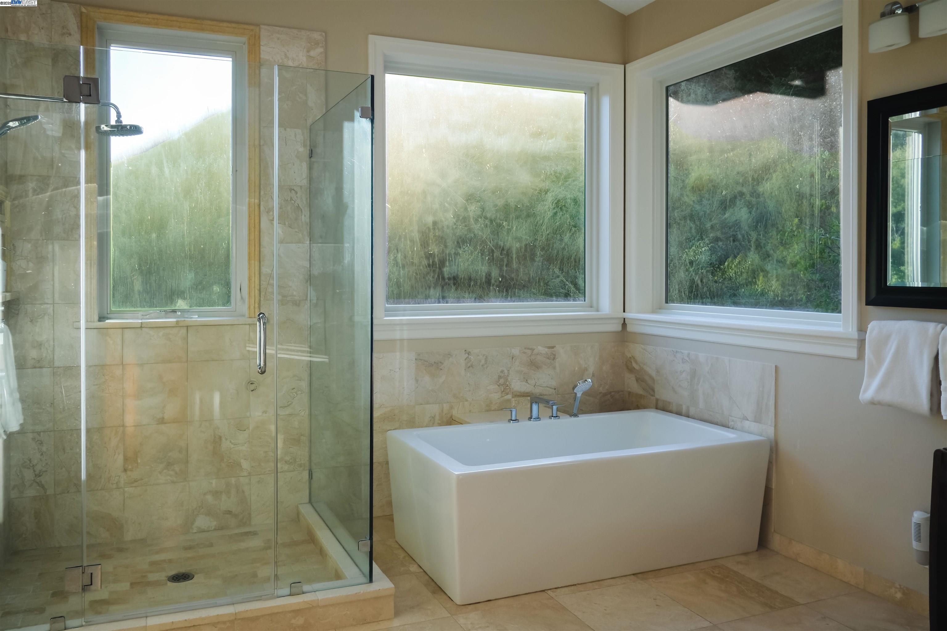 Detail Gallery Image 18 of 53 For 5700 Alhambra Valley Rd, Martinez,  CA 94553 - 4 Beds | 4 Baths