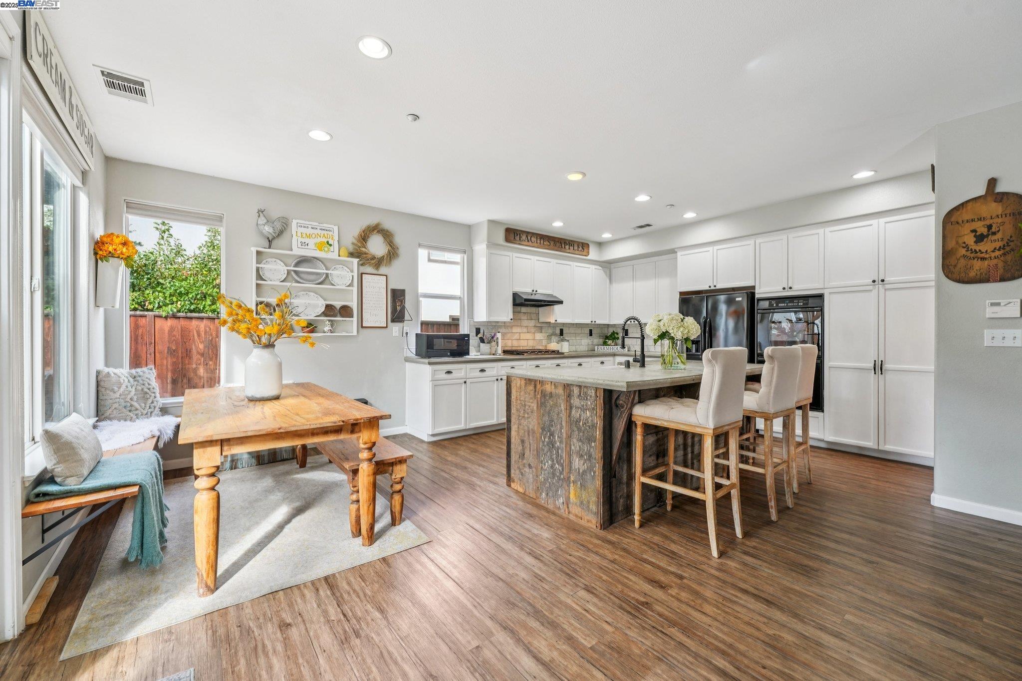 Detail Gallery Image 18 of 57 For 1762 Cheryl Dr, Livermore,  CA 94550 - 4 Beds | 3 Baths