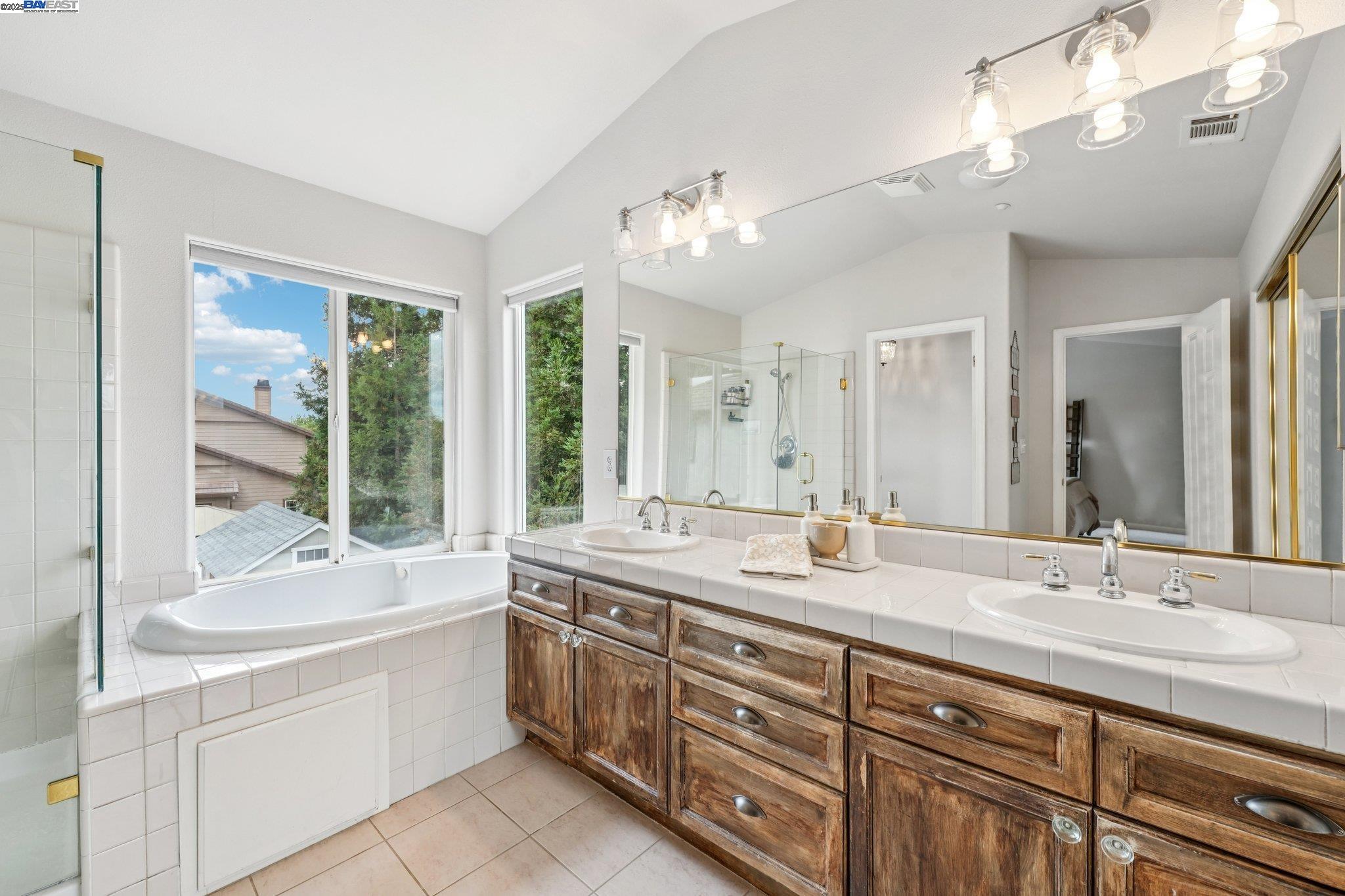 Detail Gallery Image 28 of 57 For 1762 Cheryl Dr, Livermore,  CA 94550 - 4 Beds | 3 Baths