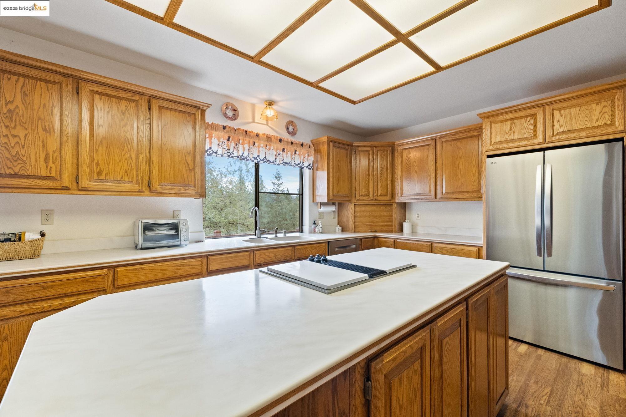 Detail Gallery Image 13 of 51 For 21320 Oneto Dr, Sonora,  CA 95370 - 3 Beds | 3 Baths