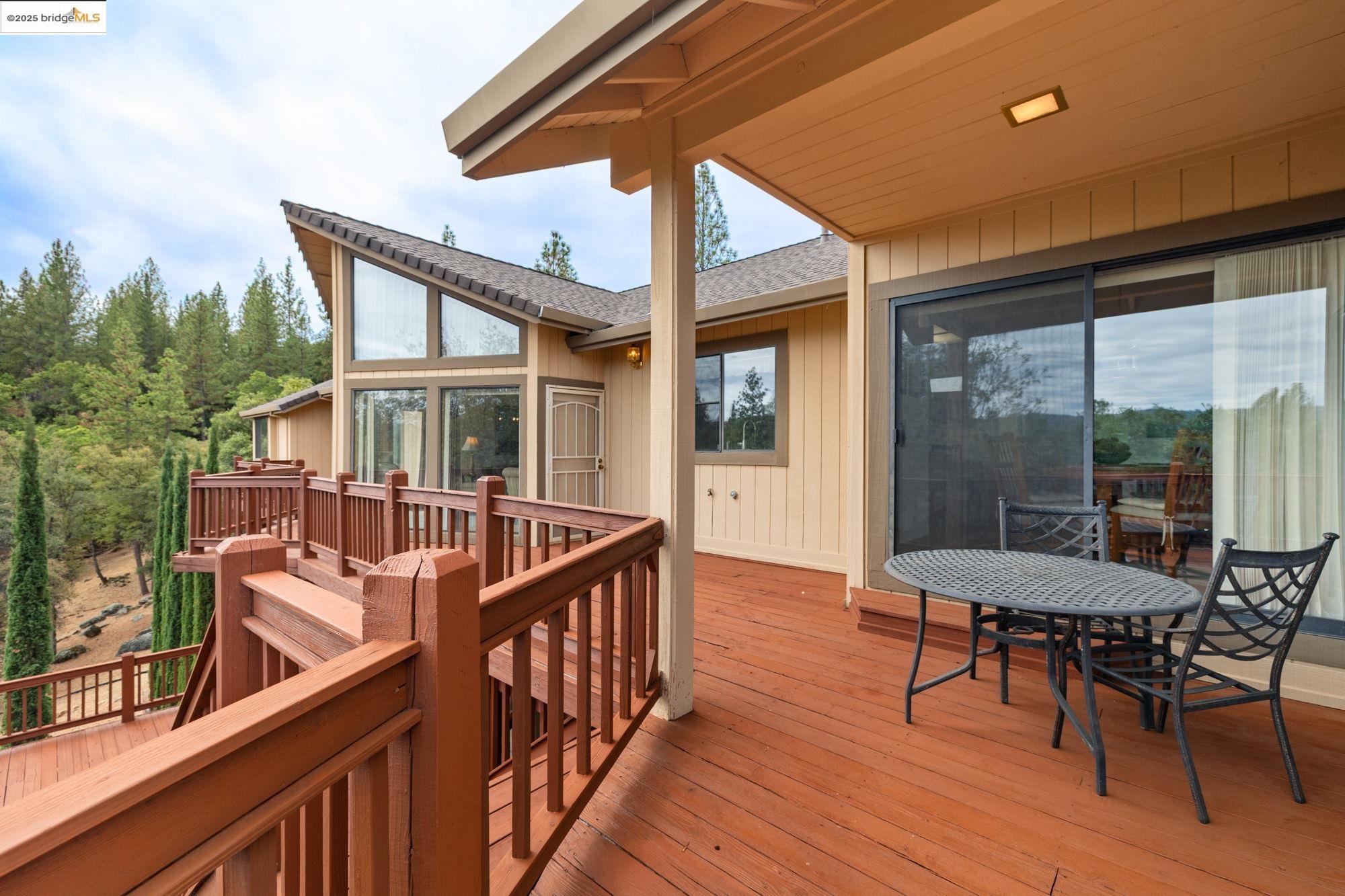 Detail Gallery Image 21 of 51 For 21320 Oneto Dr, Sonora,  CA 95370 - 3 Beds | 3 Baths